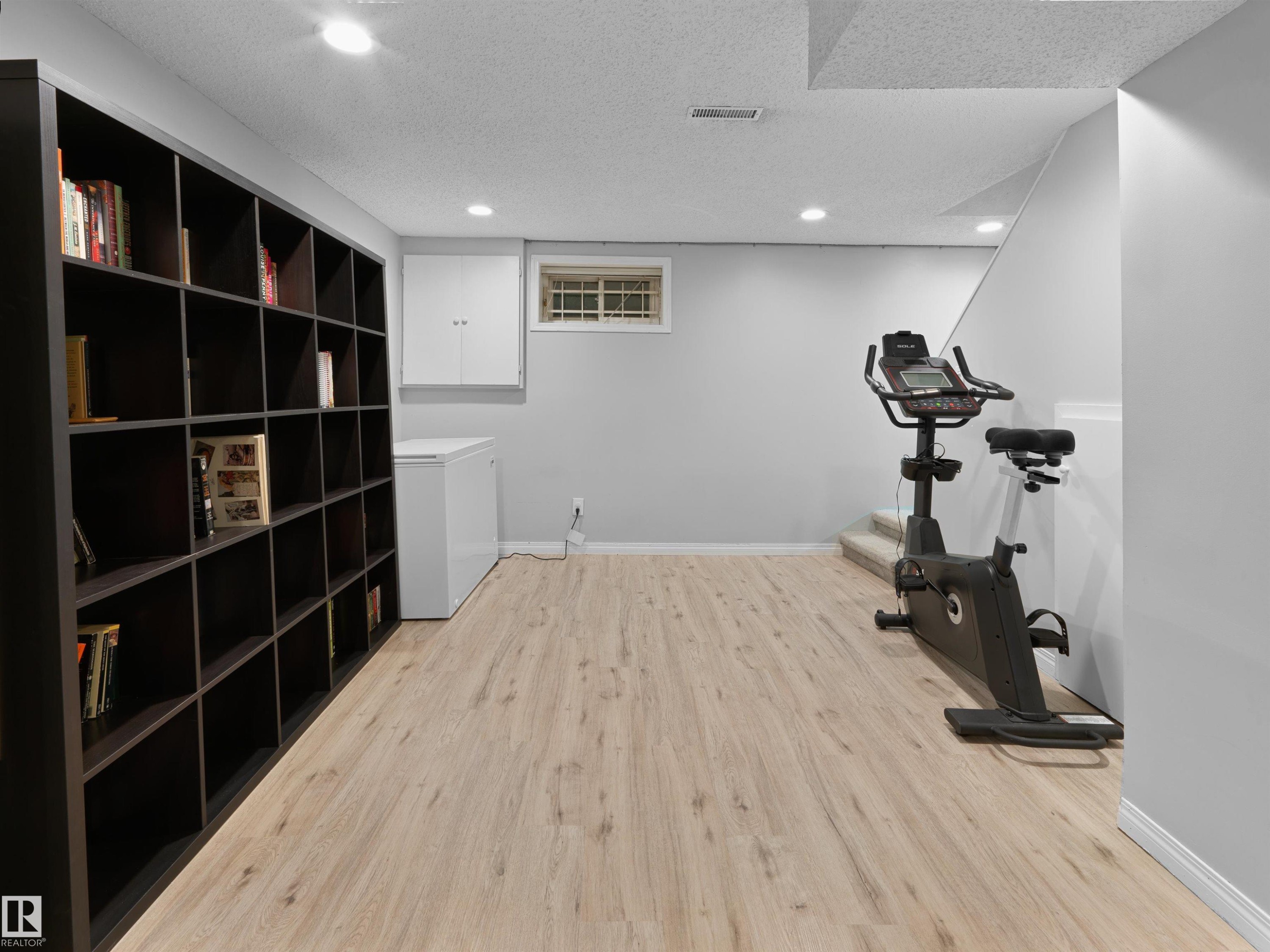 10968 75 Avenue Nw, Edmonton, AB
