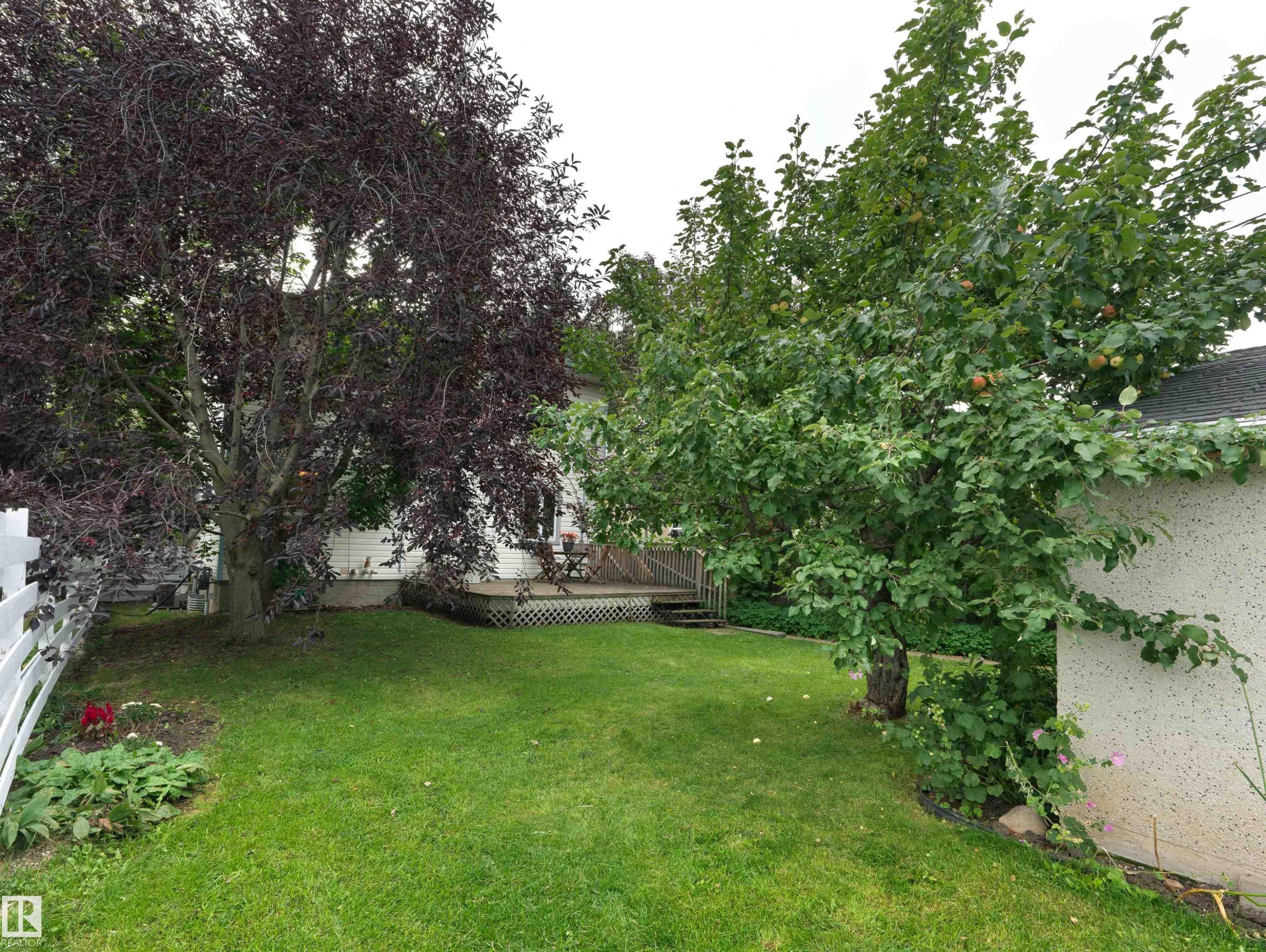 10968 75 Avenue Nw, Edmonton, AB