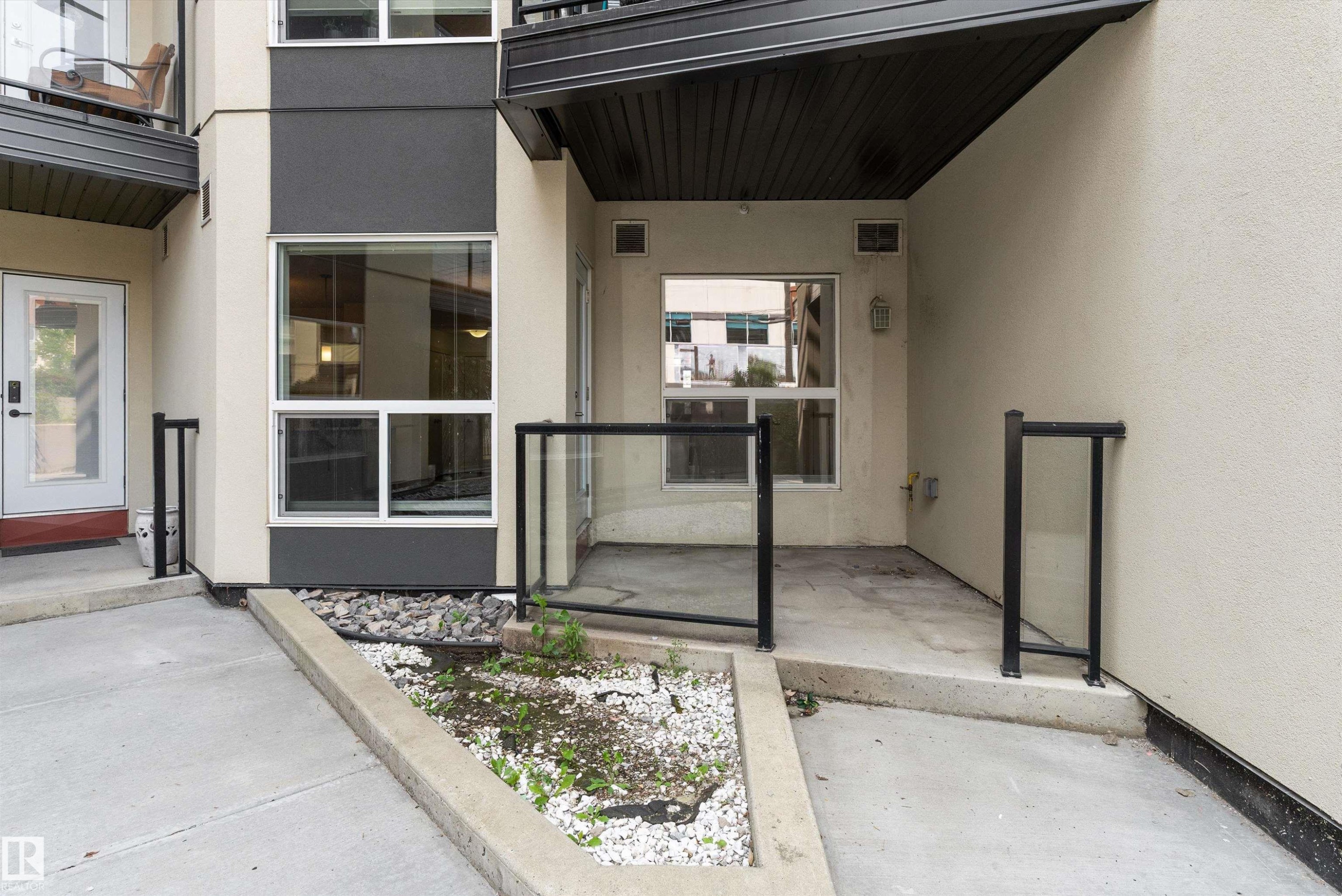 #109 10523 123 St Nw, Edmonton, AB - Outdoor With Exterior