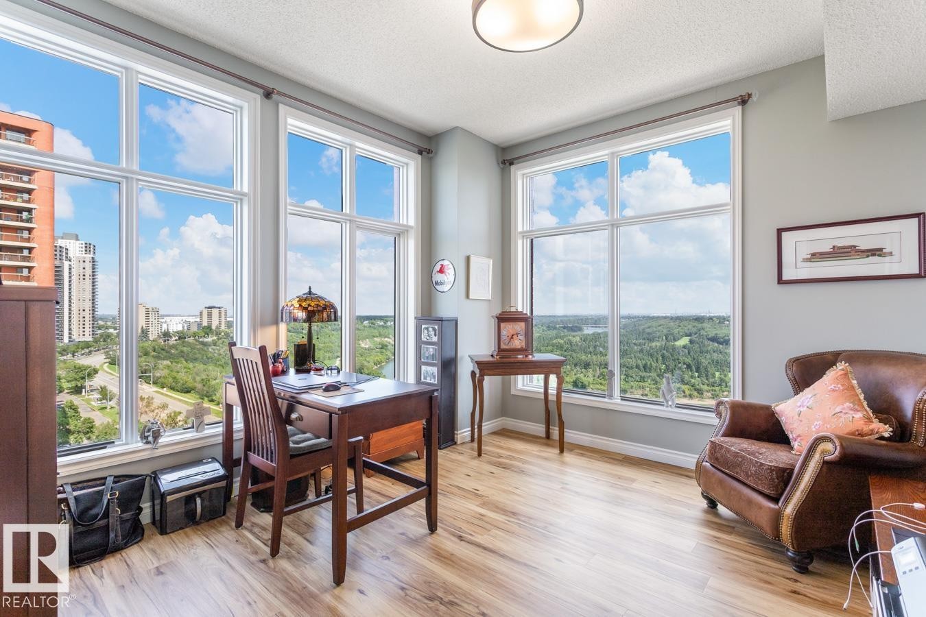 #1103 9020 Jasper Av Nw, Edmonton, AB - Indoor