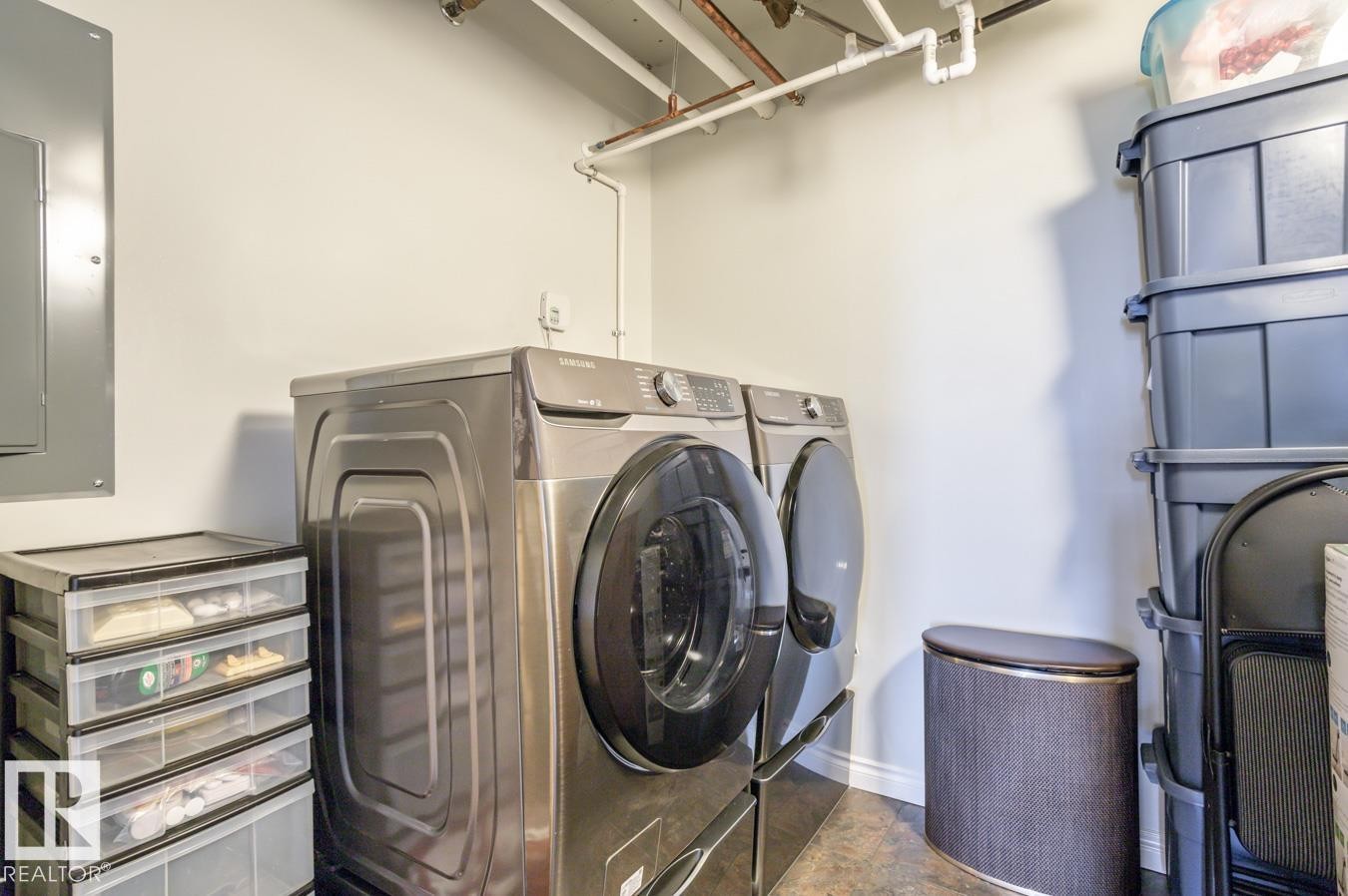 #1103 9020 Jasper Av Nw, Edmonton, AB - Indoor Photo Showing Laundry Room