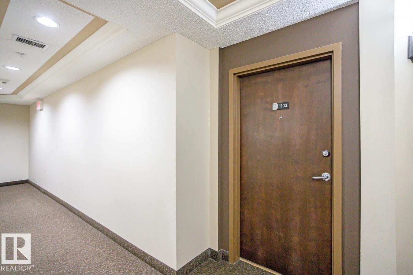 #1103 9020 Jasper Av Nw, Edmonton, AB - Indoor Photo Showing Other Room