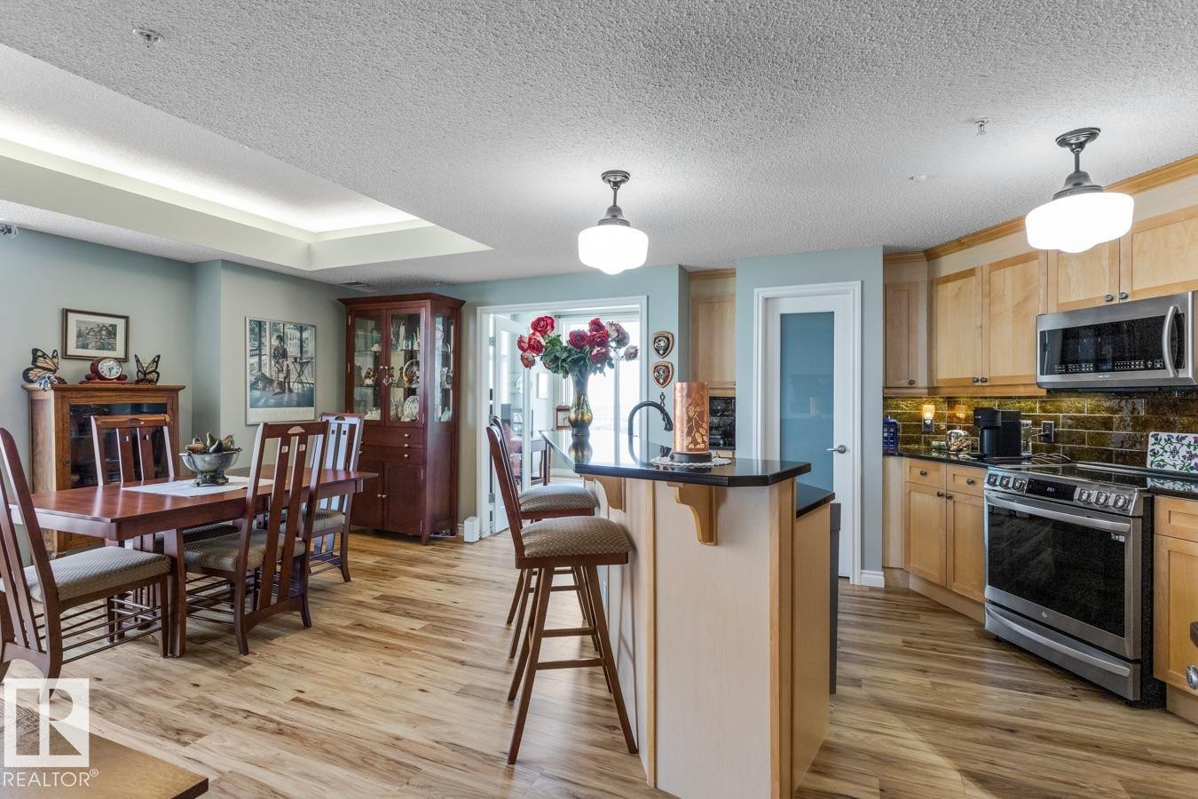 #1103 9020 Jasper Av Nw, Edmonton, AB - Indoor