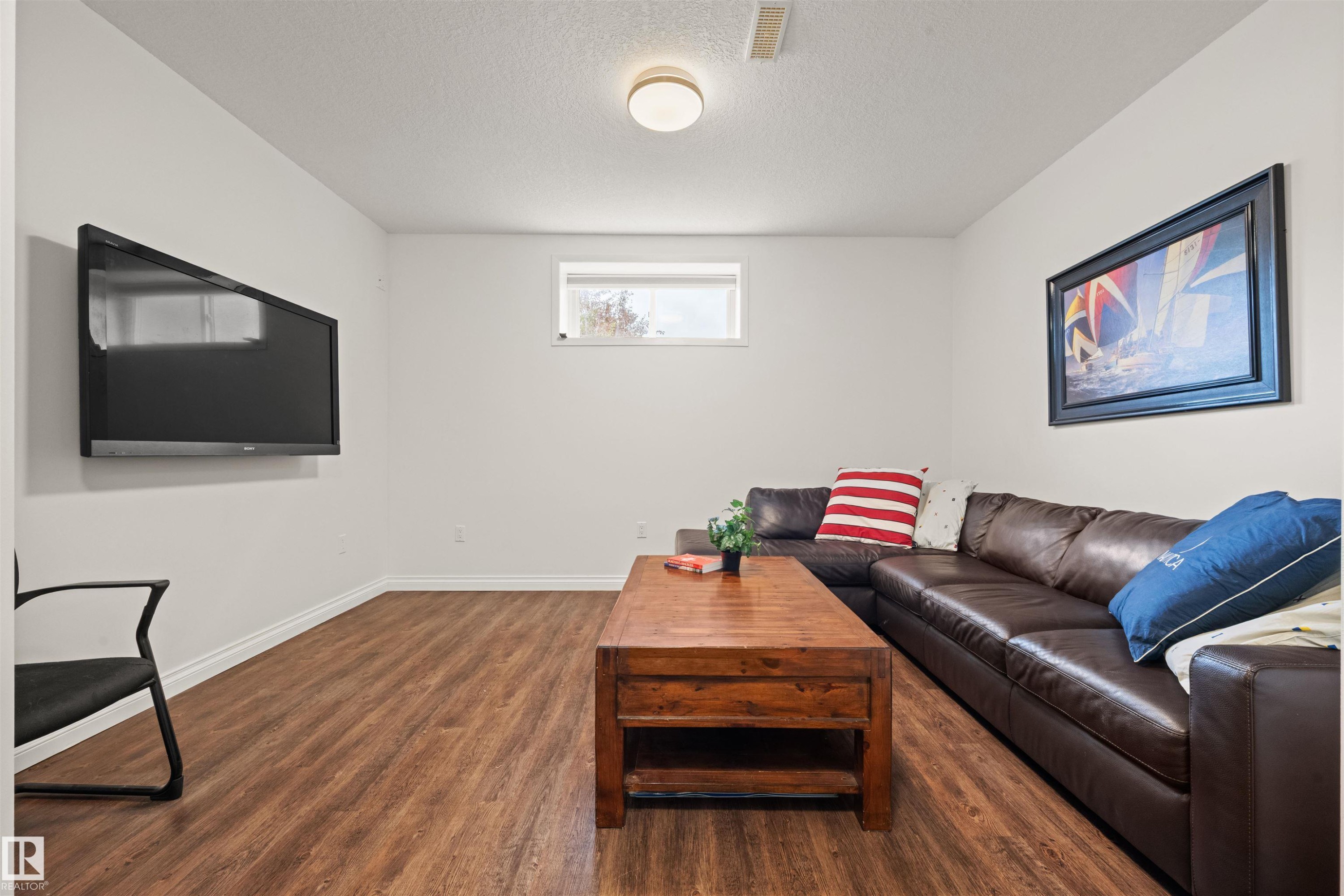 745 Todd Landing Nw, Edmonton, AB
