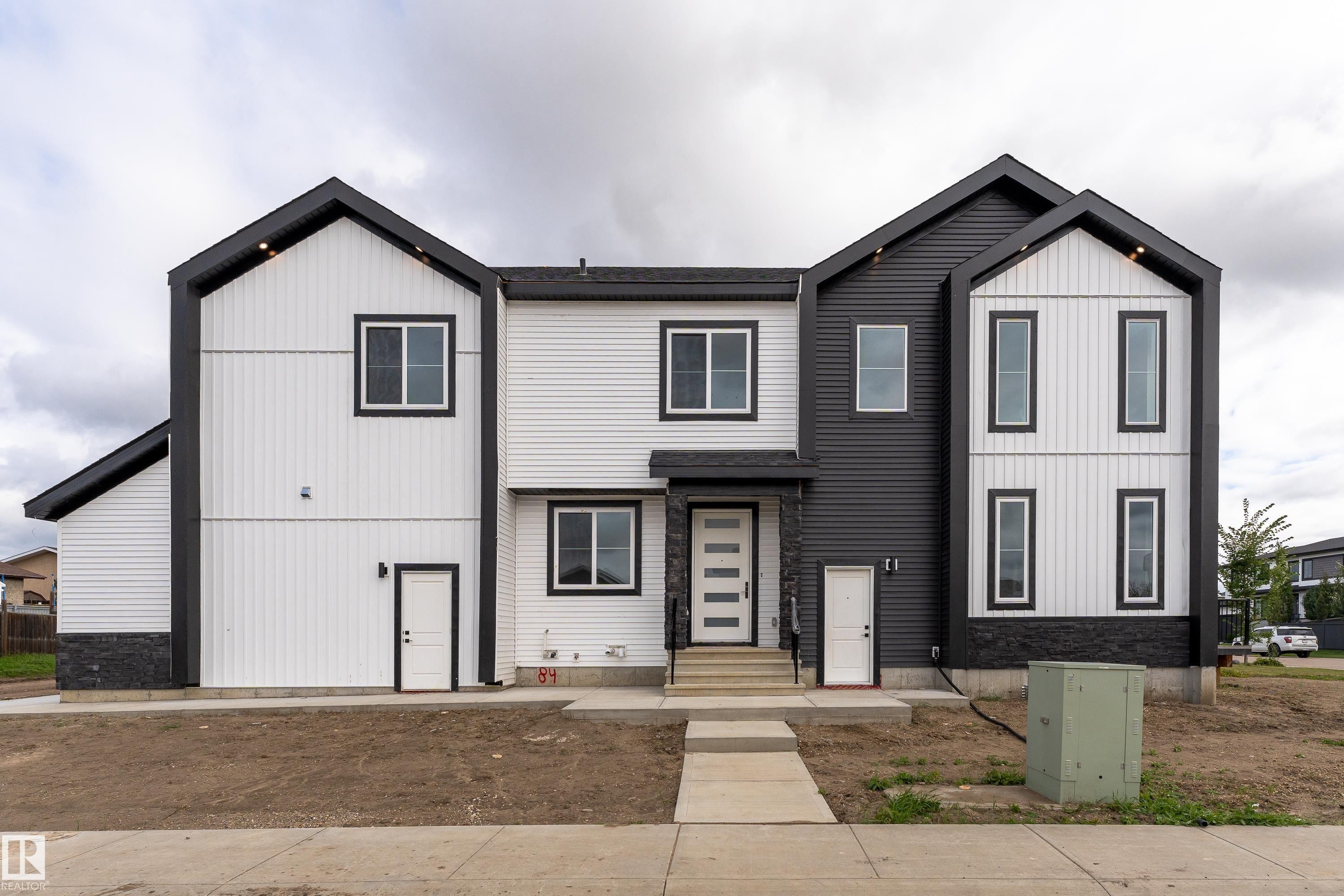 84 Maple Crescent, Gibbons, AB