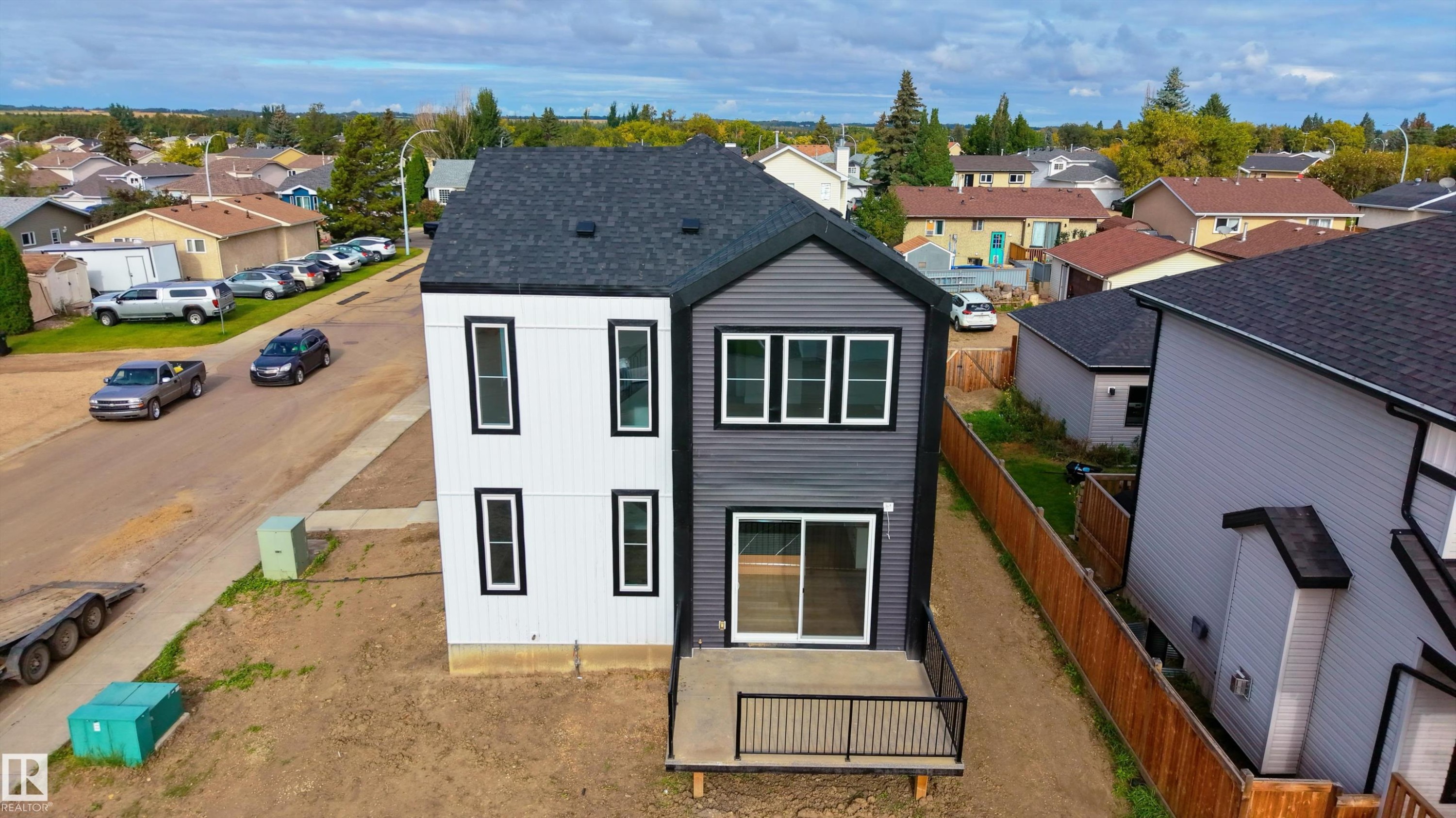 84 Maple Crescent, Gibbons, AB