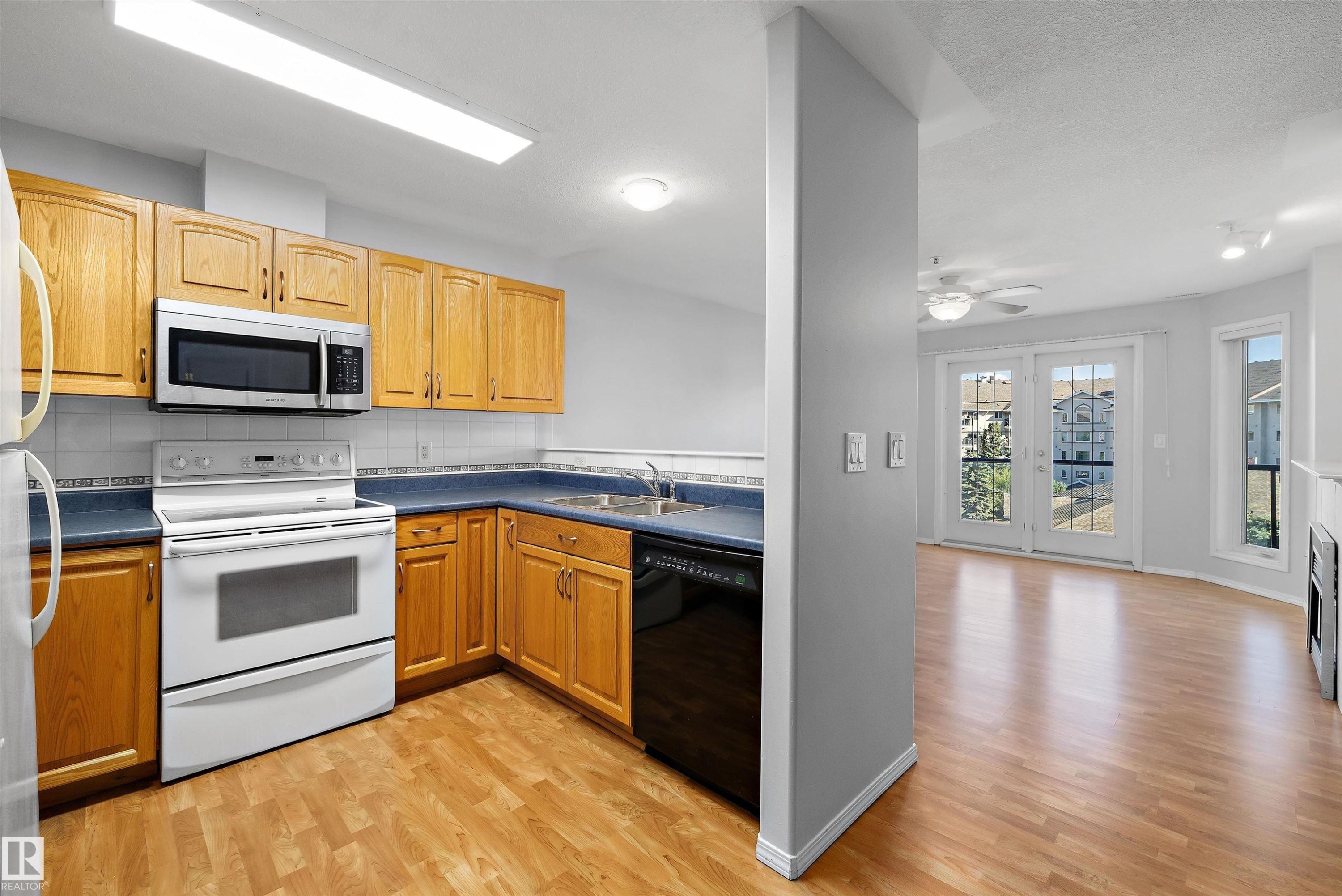 #401 237 Youville Dr E Nw, Edmonton, AB