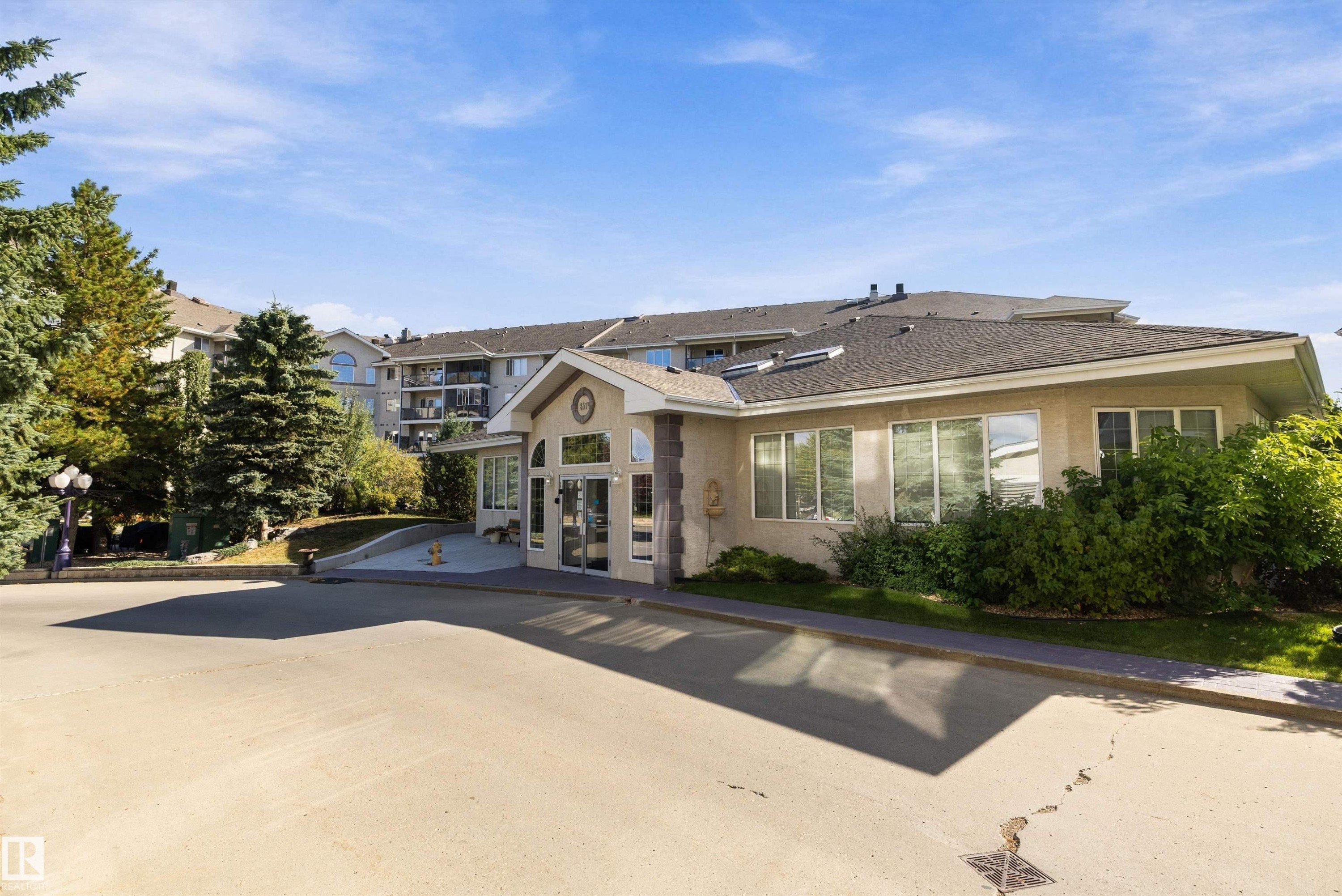 #401 237 Youville Dr E Nw, Edmonton, AB
