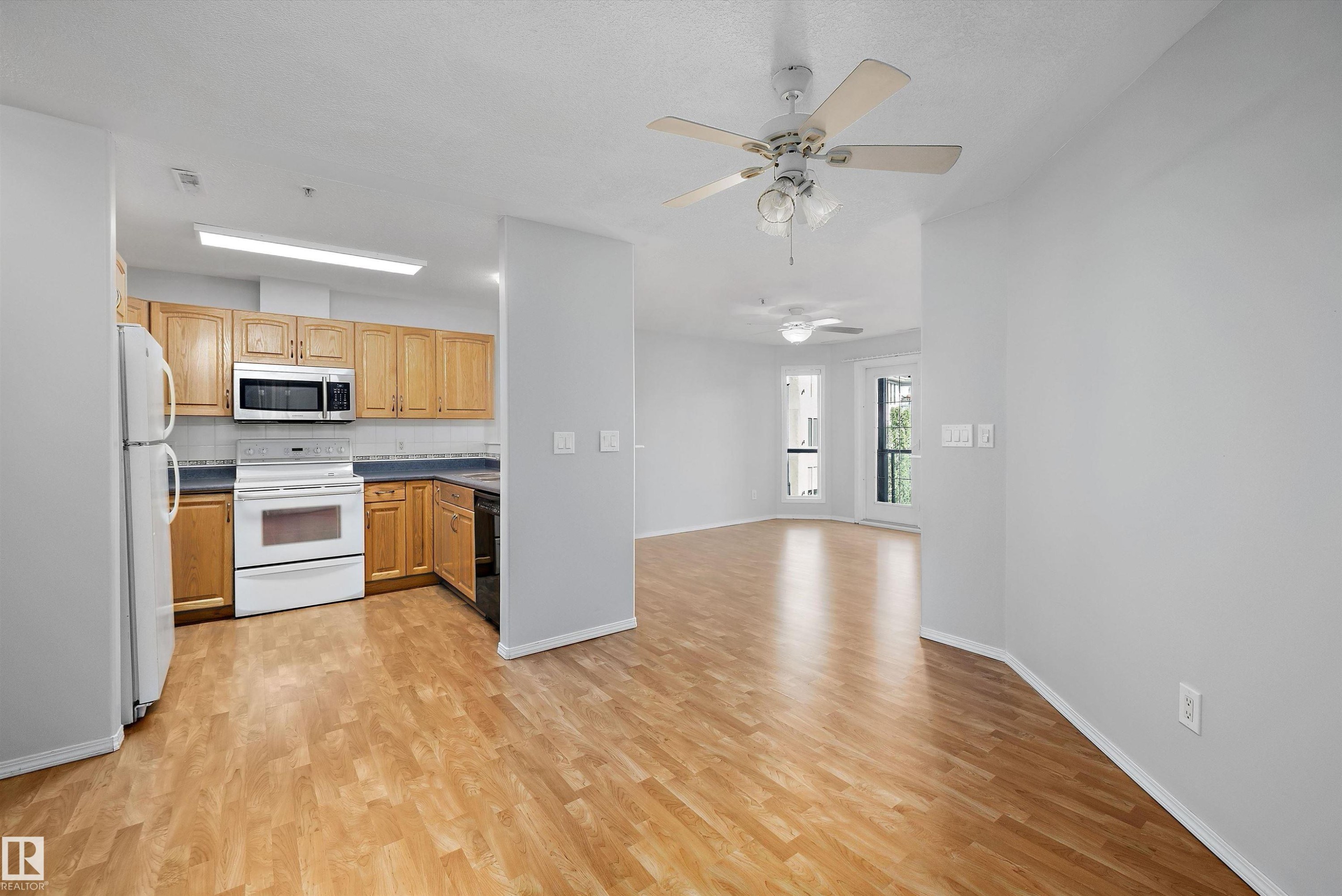 #401 237 Youville Dr E Nw, Edmonton, AB