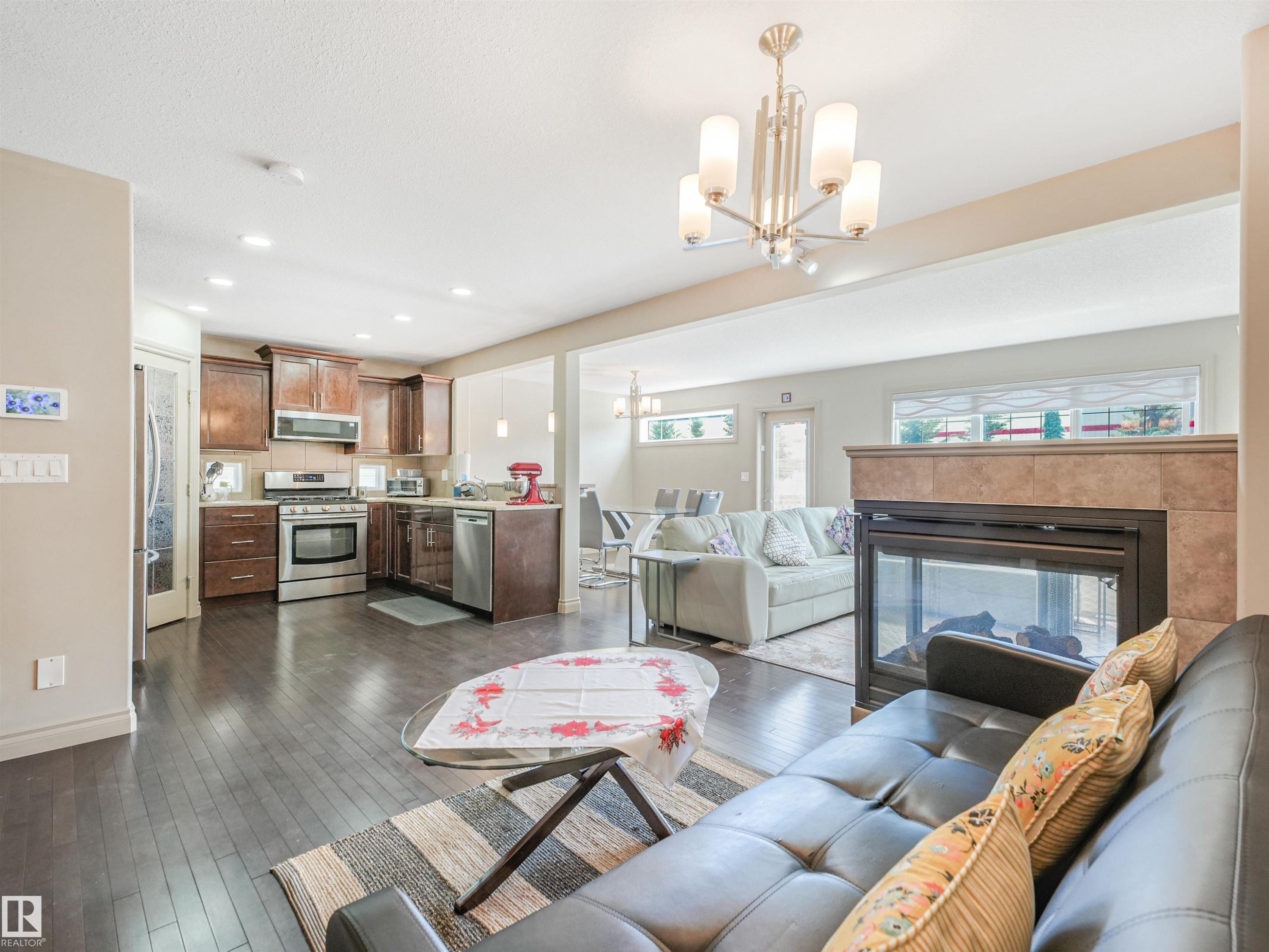 3897 Gallinger Loop Nw, Edmonton, AB