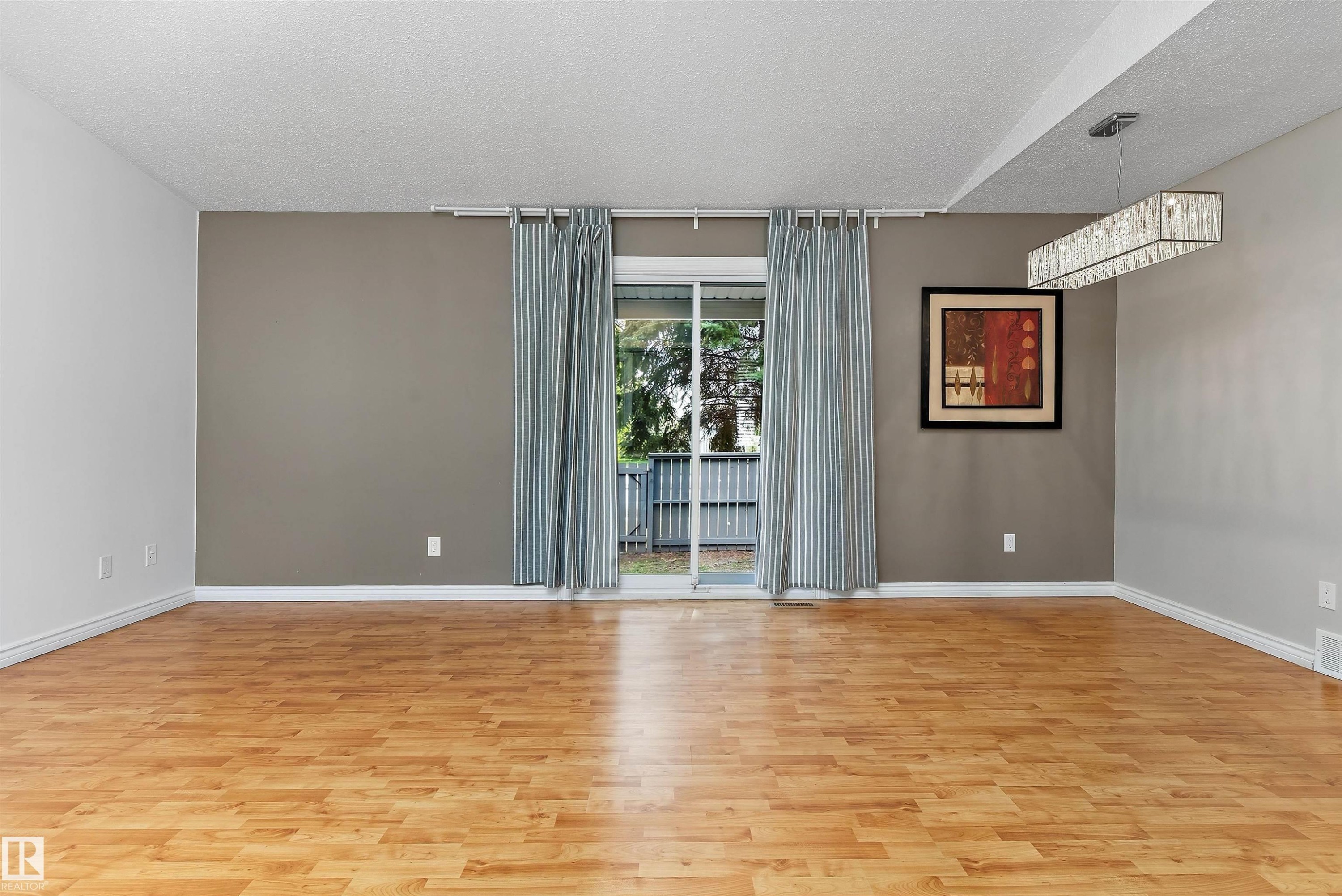500 Willow Court Nw, Edmonton, AB