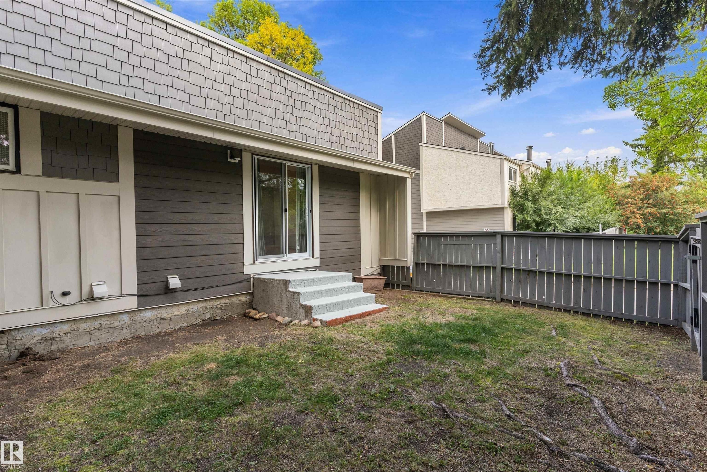 500 Willow Court Nw, Edmonton, AB