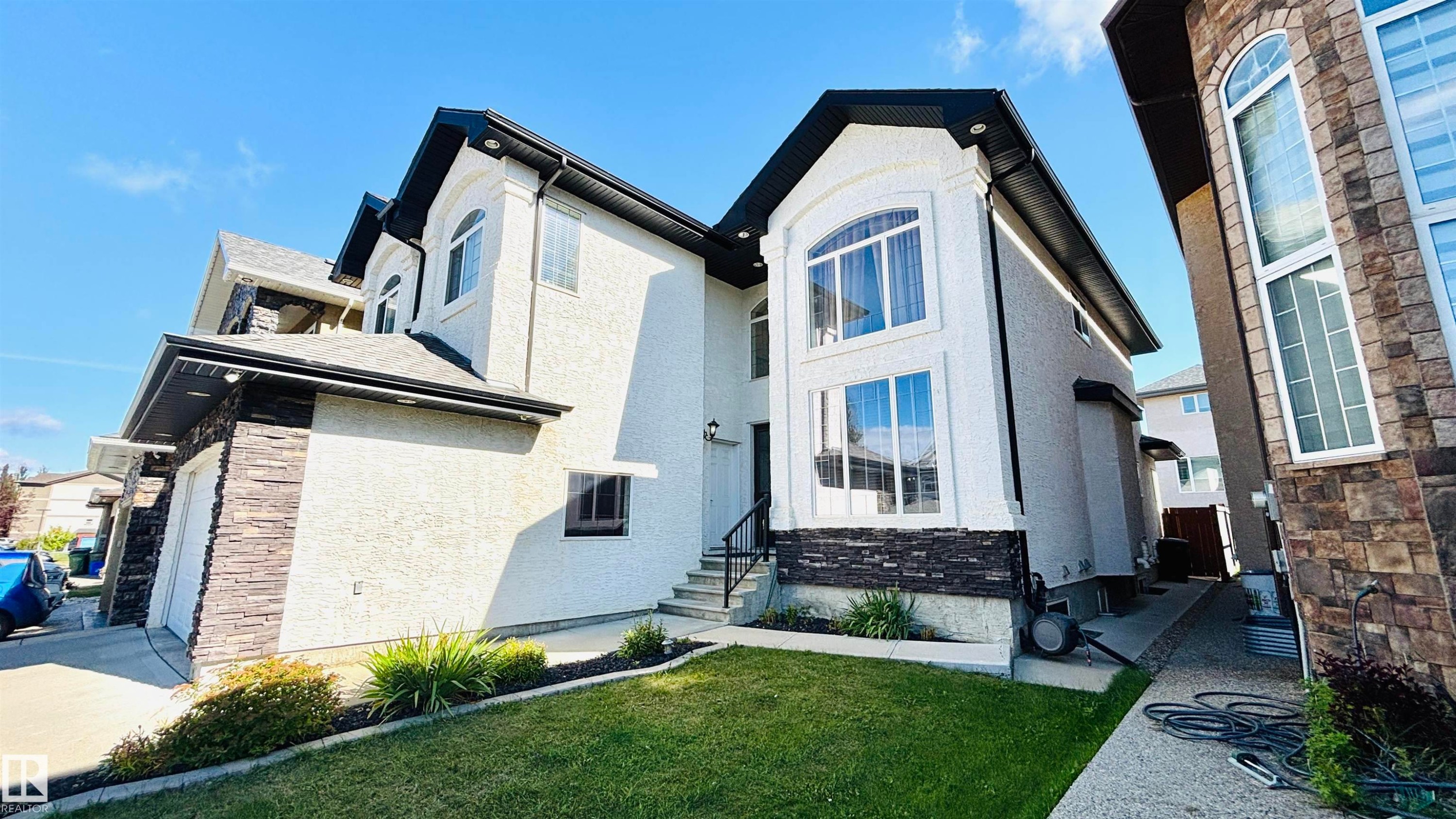 1515 68 Street Sw, Edmonton, AB