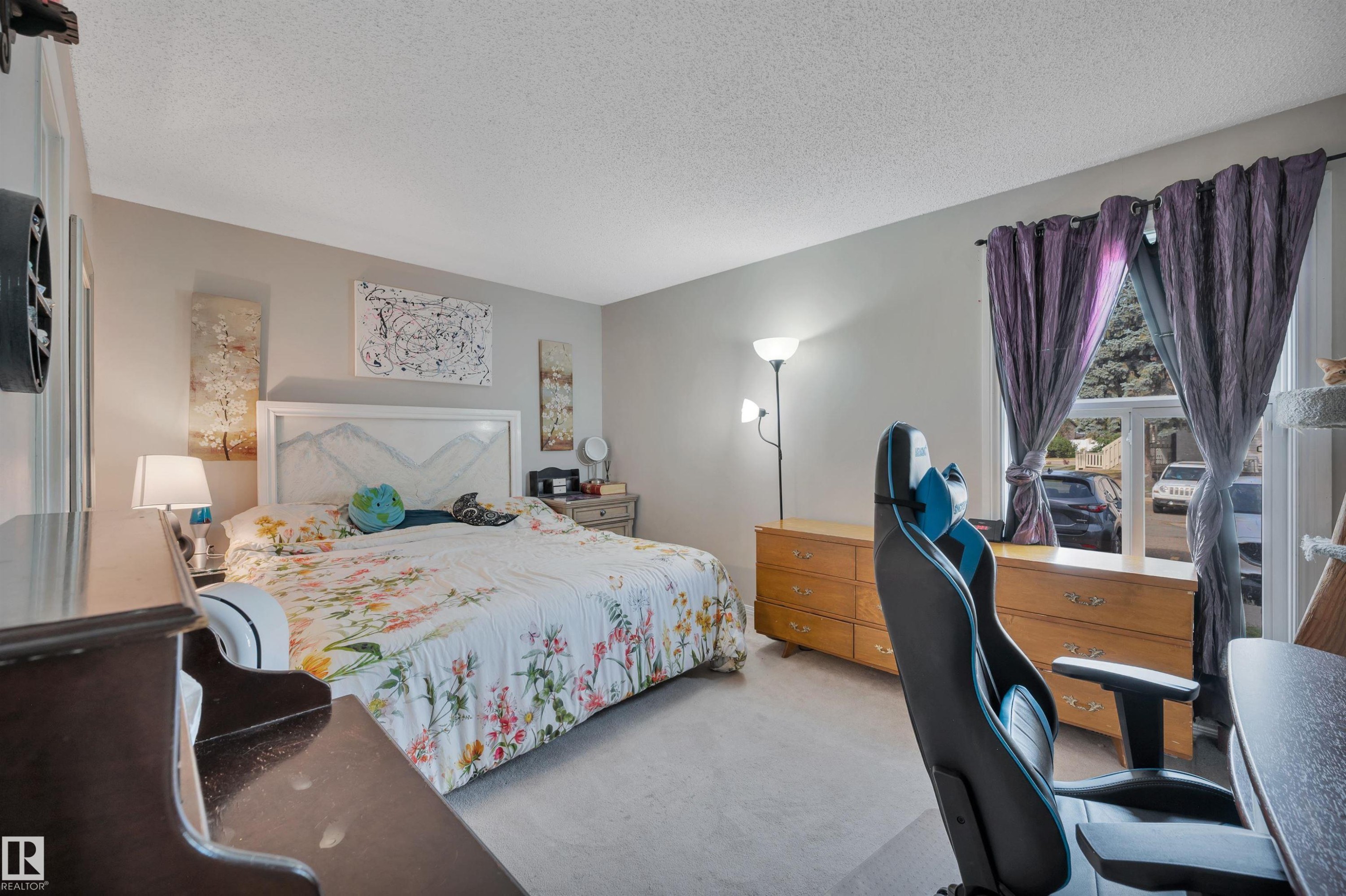 Additional content - 15017 26 Street Nw, Edmonton, AB