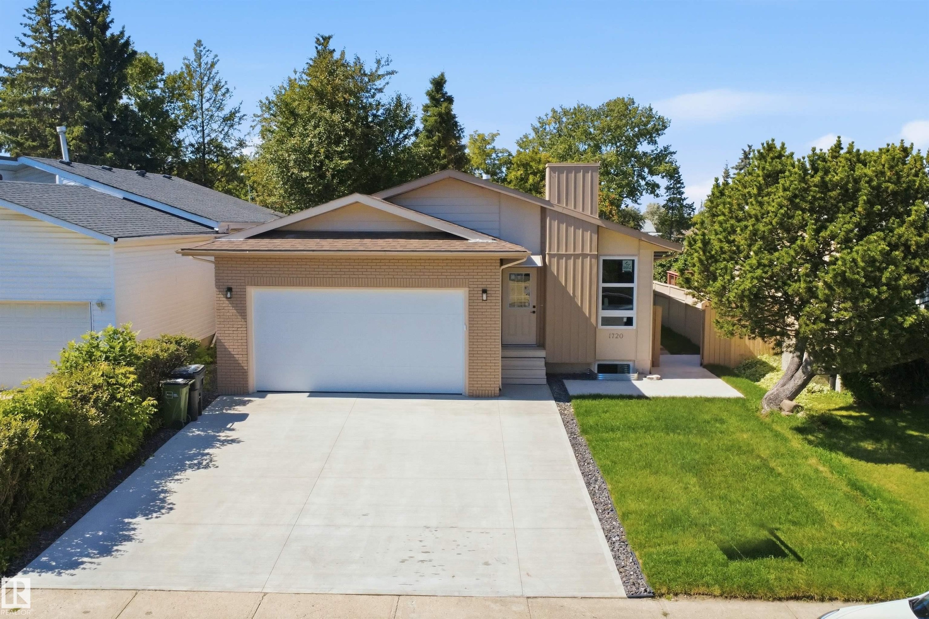 1720 49A Street Nw, Edmonton, AB
