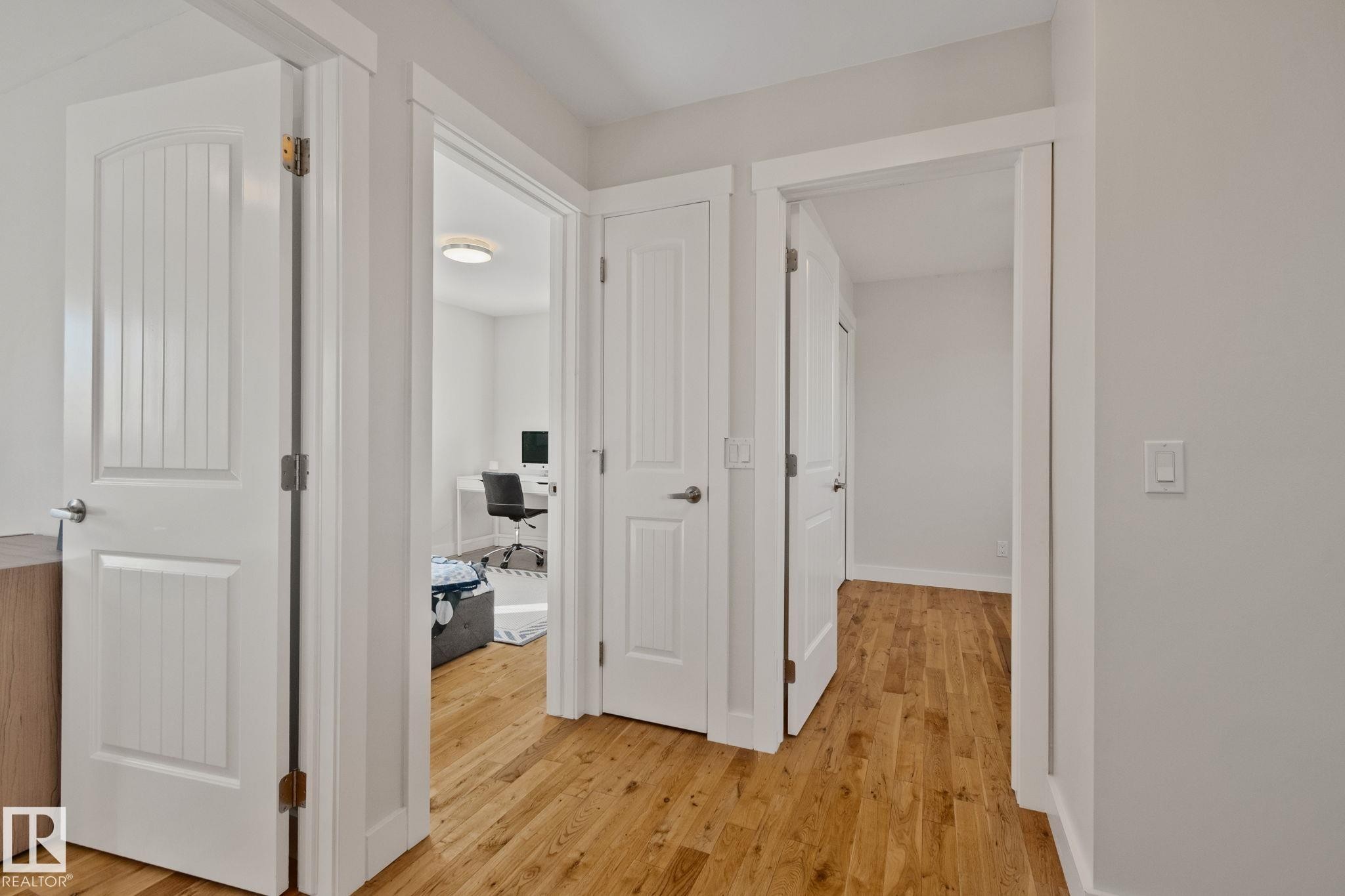 Wood-finish flooring throughout - 12403 29A Avenue Nw, Edmonton, AB