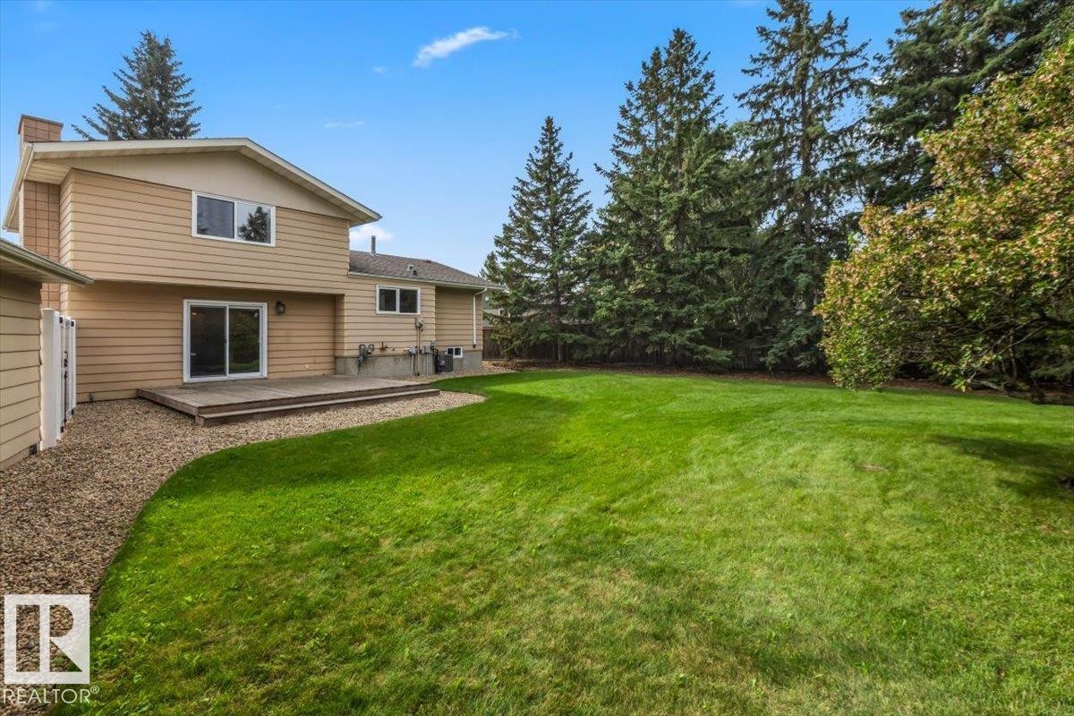 11728 33A Avenue Nw, Edmonton, AB