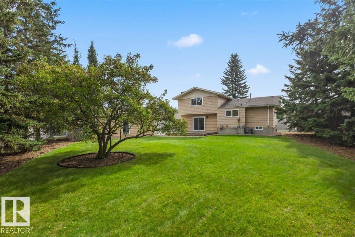 11728 33A Avenue Nw, Edmonton, AB