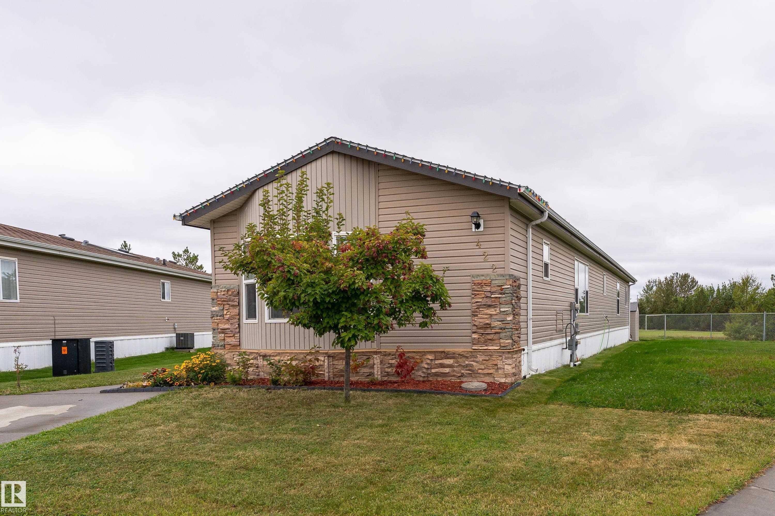 422 Oak Wood Crescent Northwest, Edmonton, AB