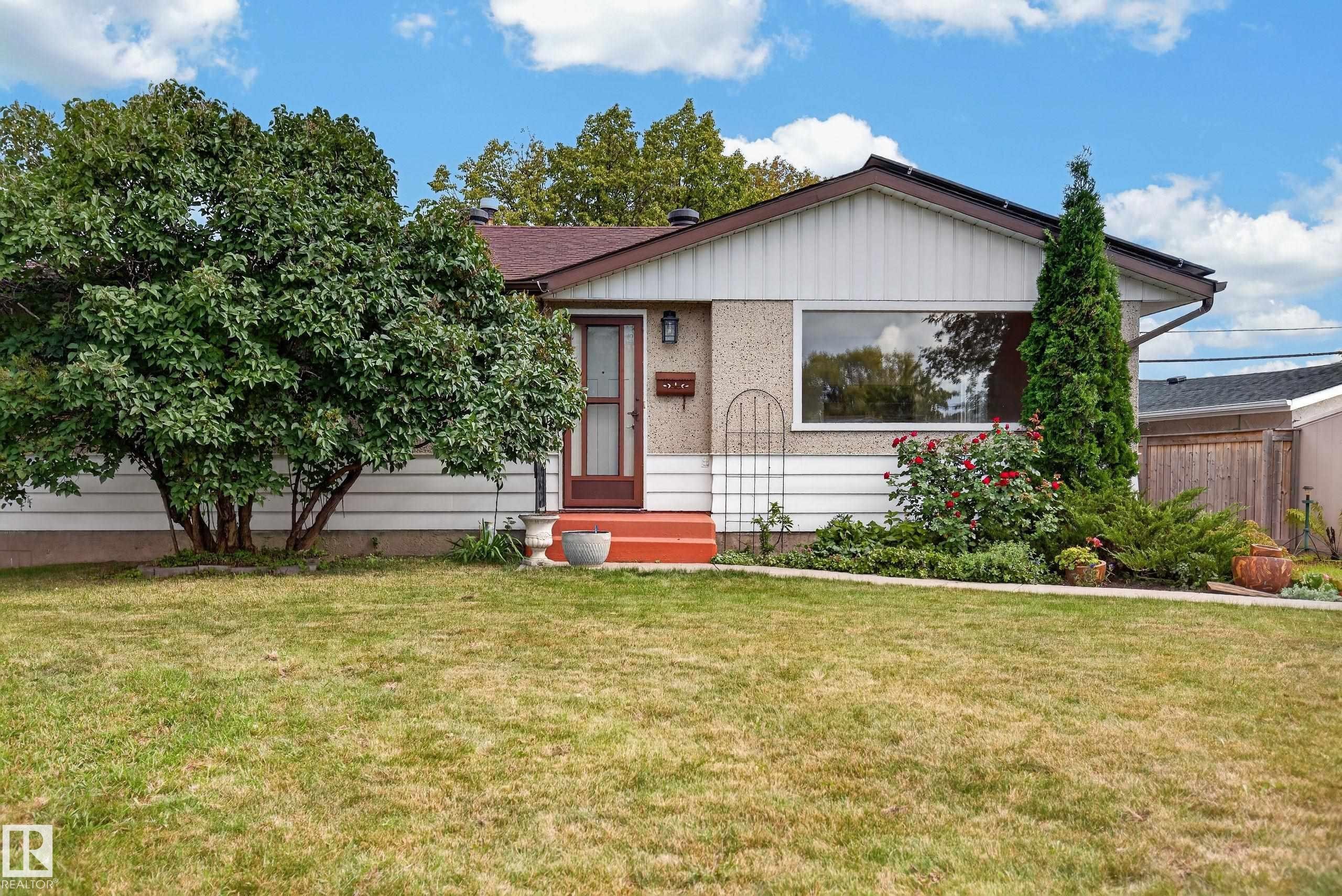 8311 160 Street Nw, Edmonton, AB