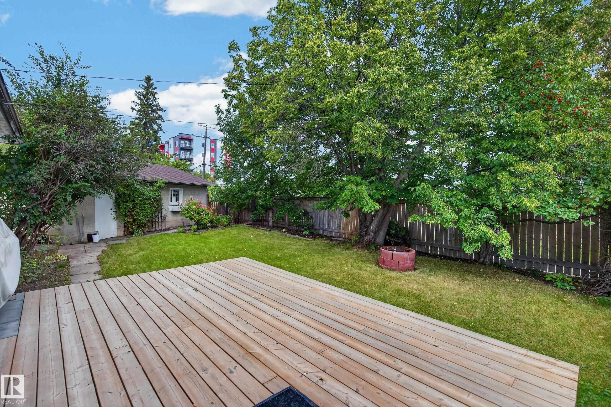 8311 160 Street Nw, Edmonton, AB