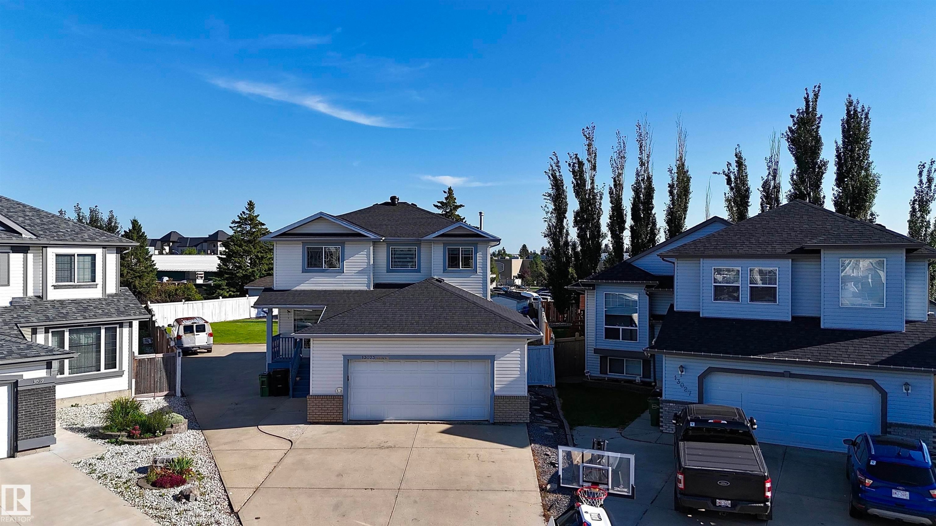 13023 Hudson Way Nw, Edmonton, AB