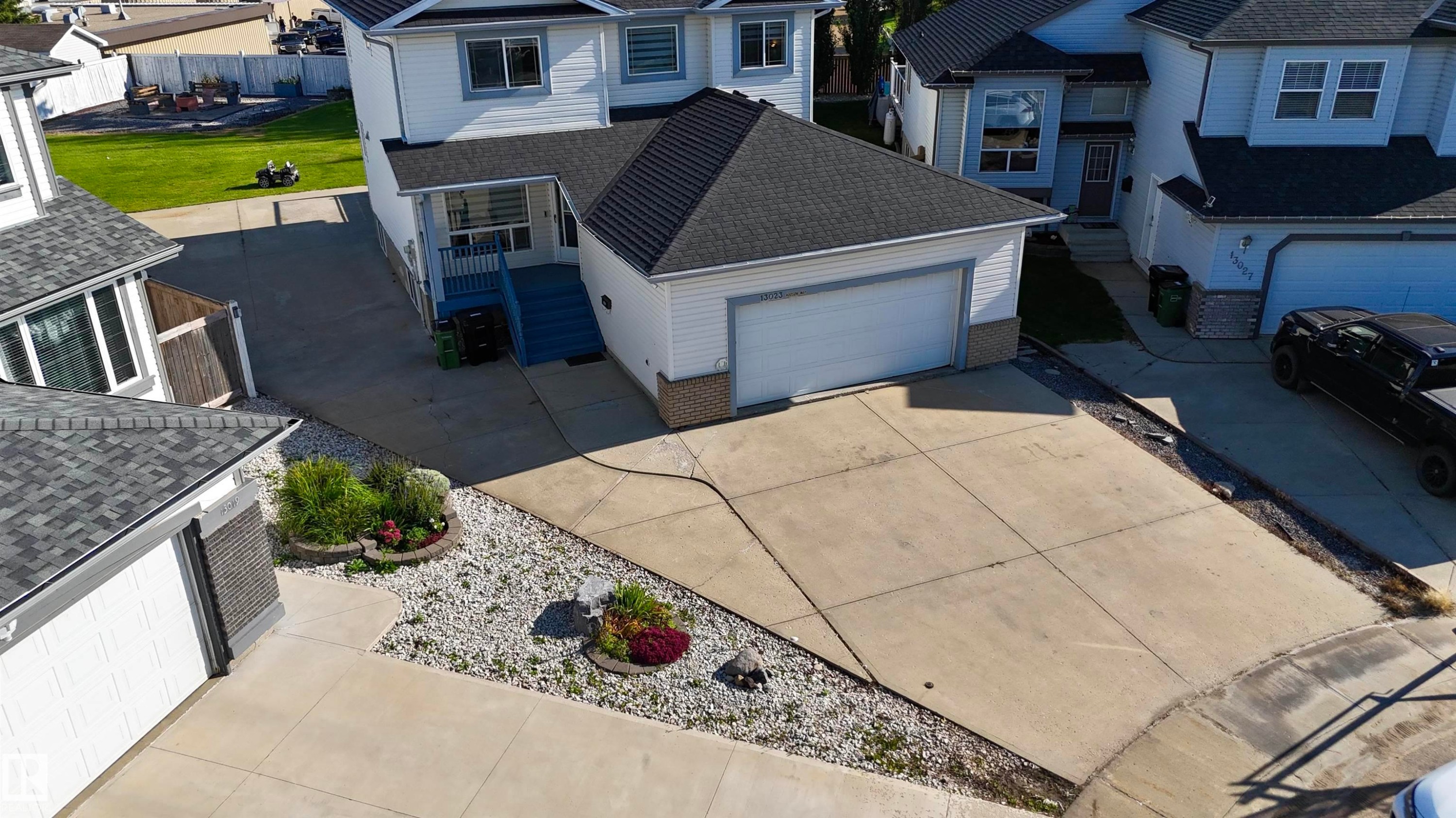13023 Hudson Way Nw, Edmonton, AB