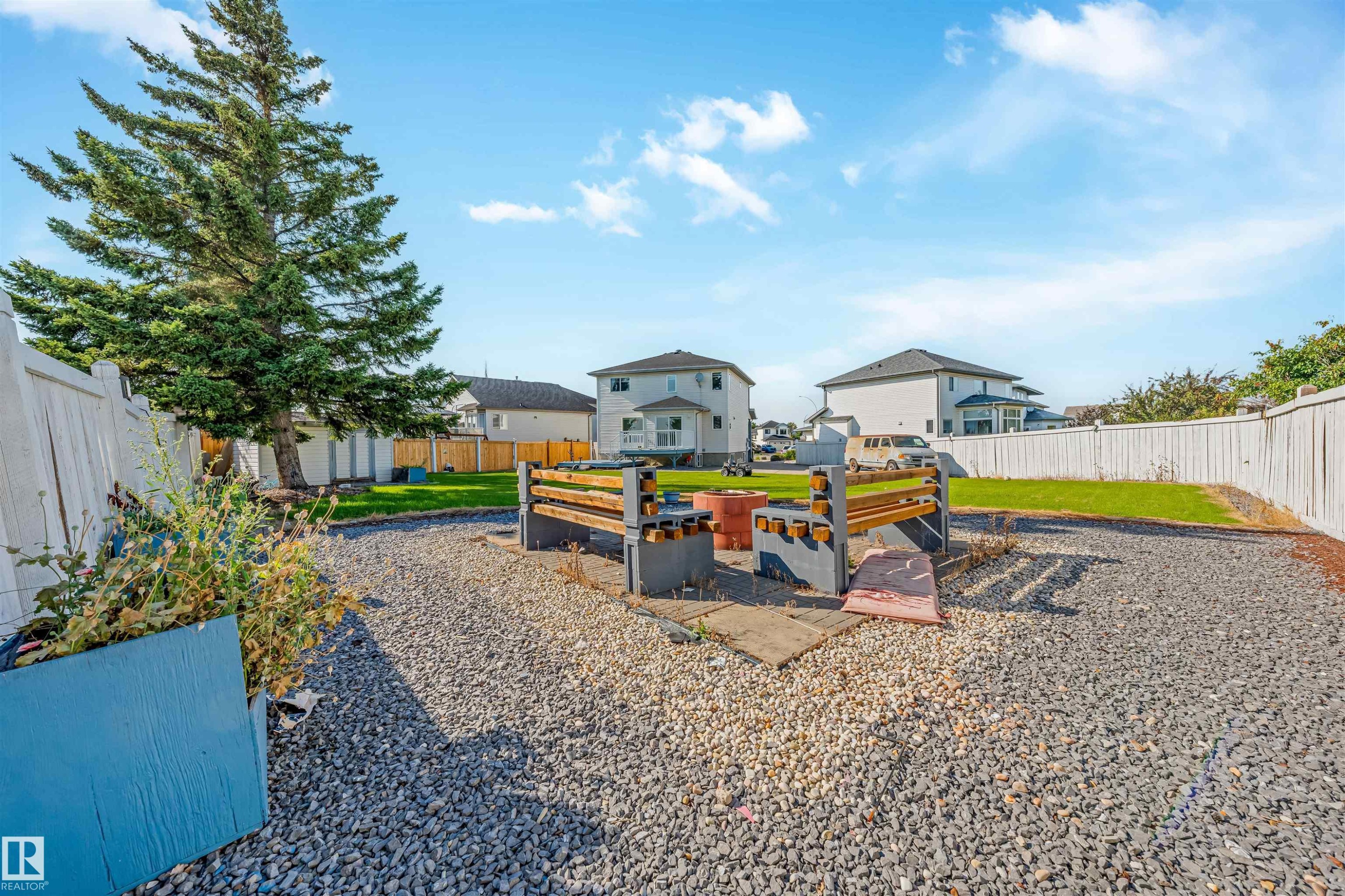13023 Hudson Way Nw, Edmonton, AB