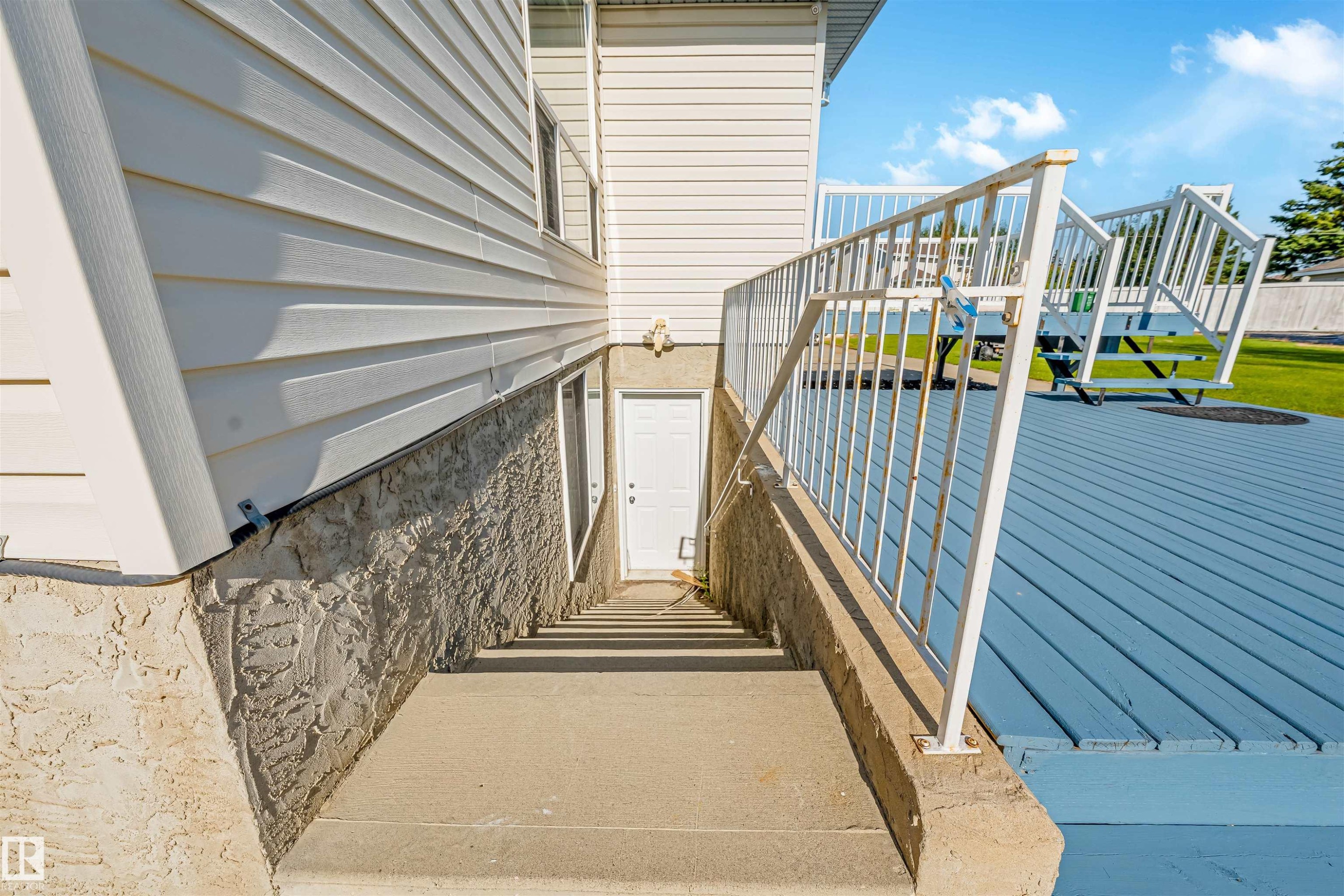 13023 Hudson Way Nw, Edmonton, AB
