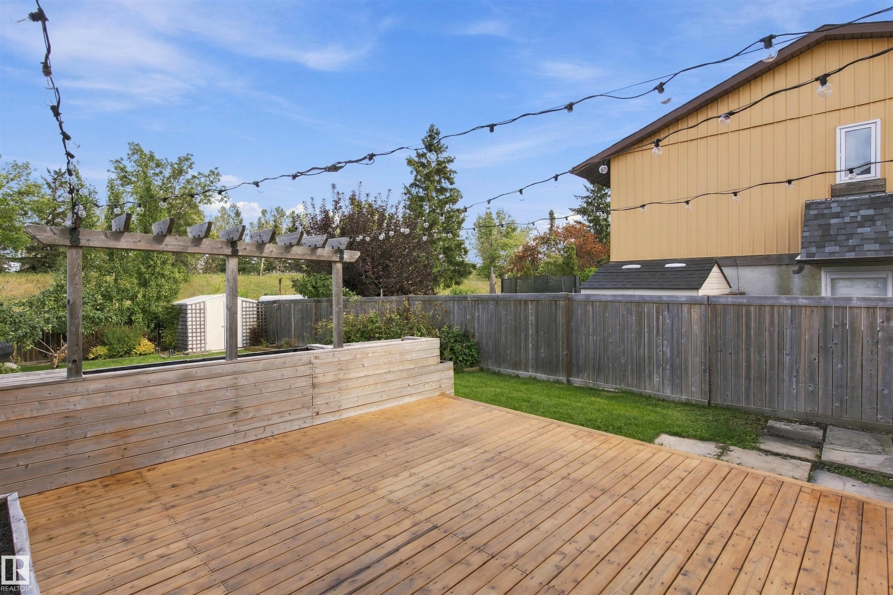 161 Woodstock Nw, Edmonton, AB