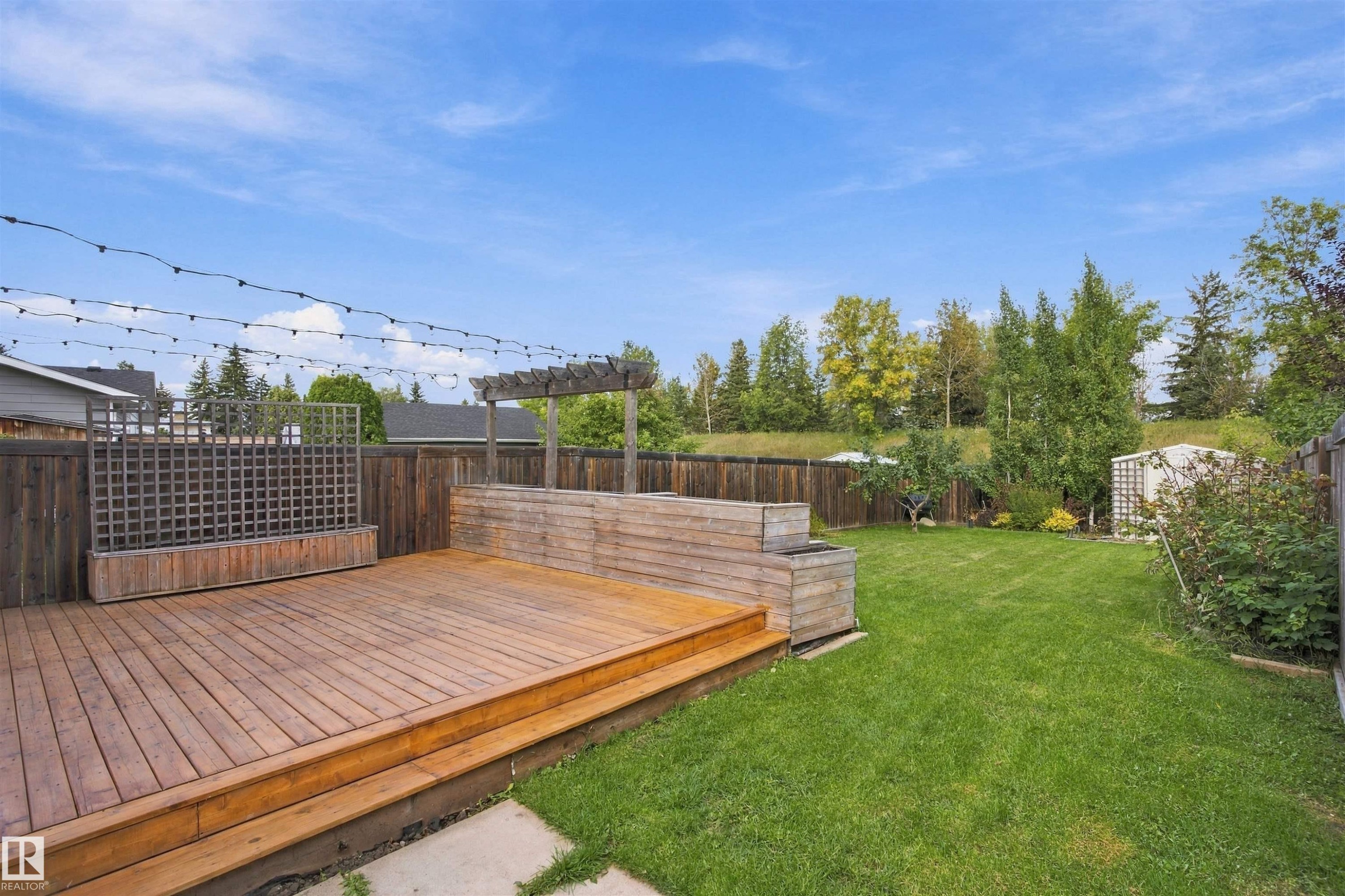 161 Woodstock Nw, Edmonton, AB