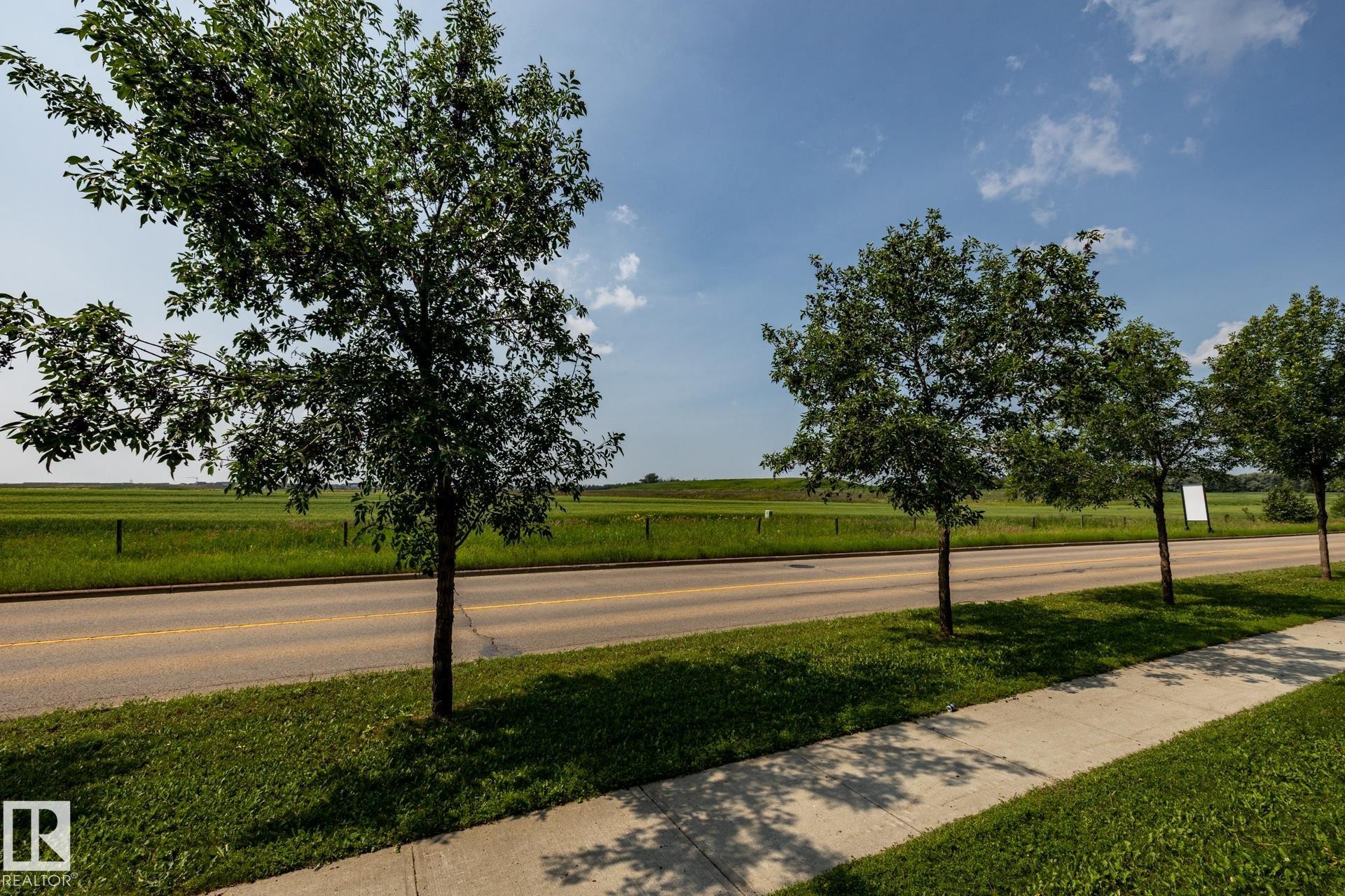 #10 1901 126 St Sw, Edmonton, AB - Outdoor With View