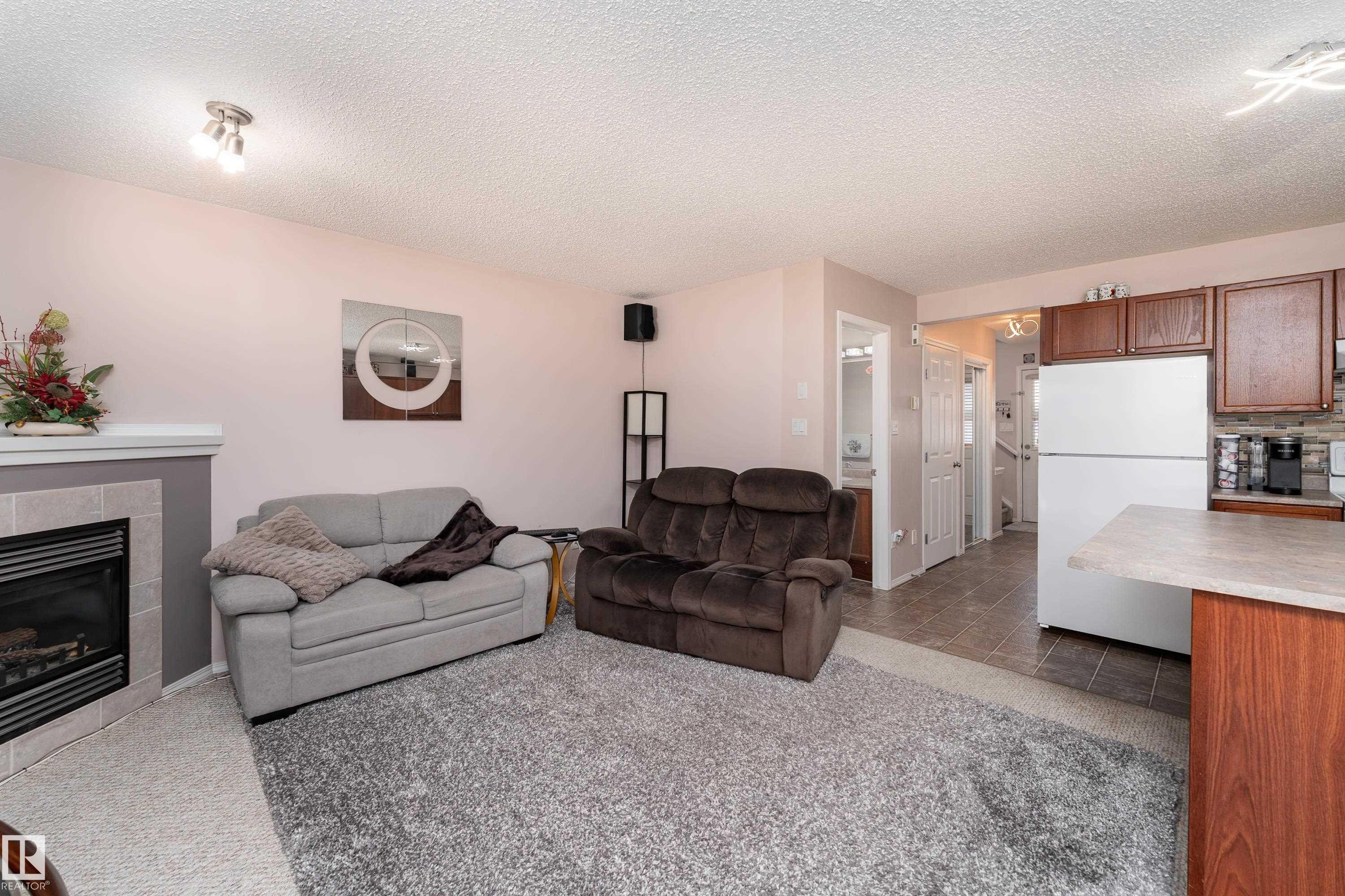 2309 27 Avenue Nw, Edmonton, AB