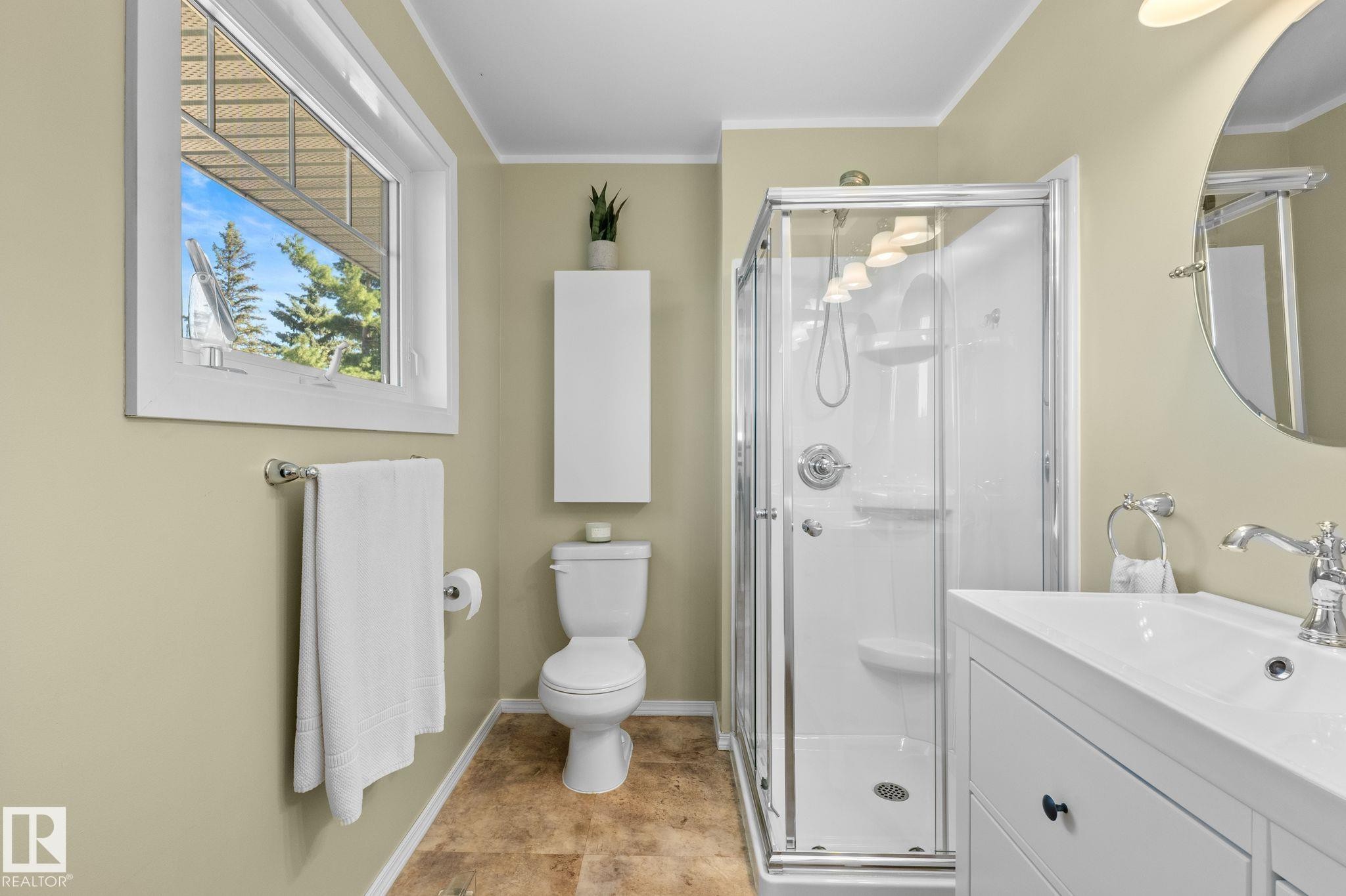 15716 78A Avenue Nw, Edmonton, AB