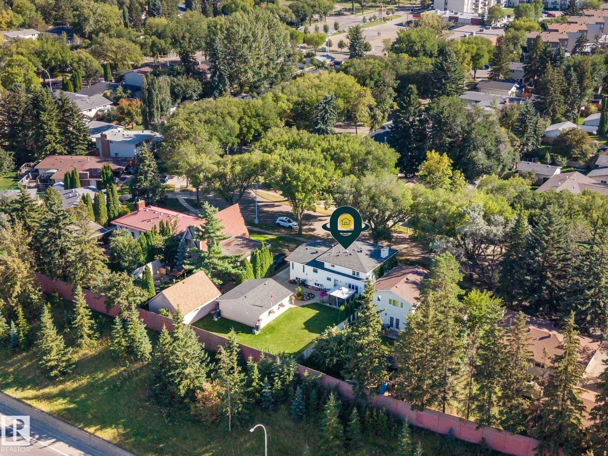 15716 78A Avenue Nw, Edmonton, AB