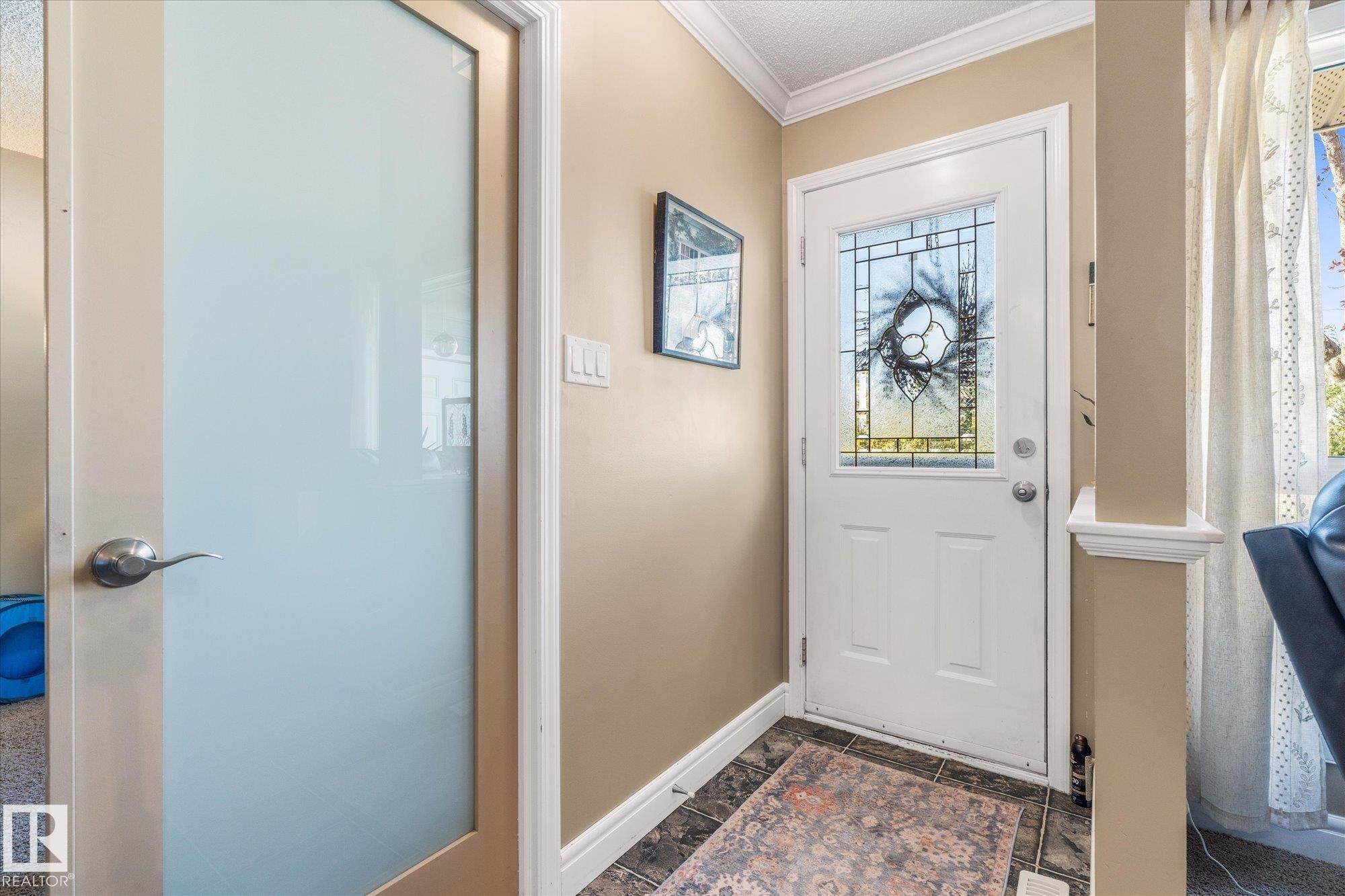 11230 18 Avenue Nw, Edmonton, AB