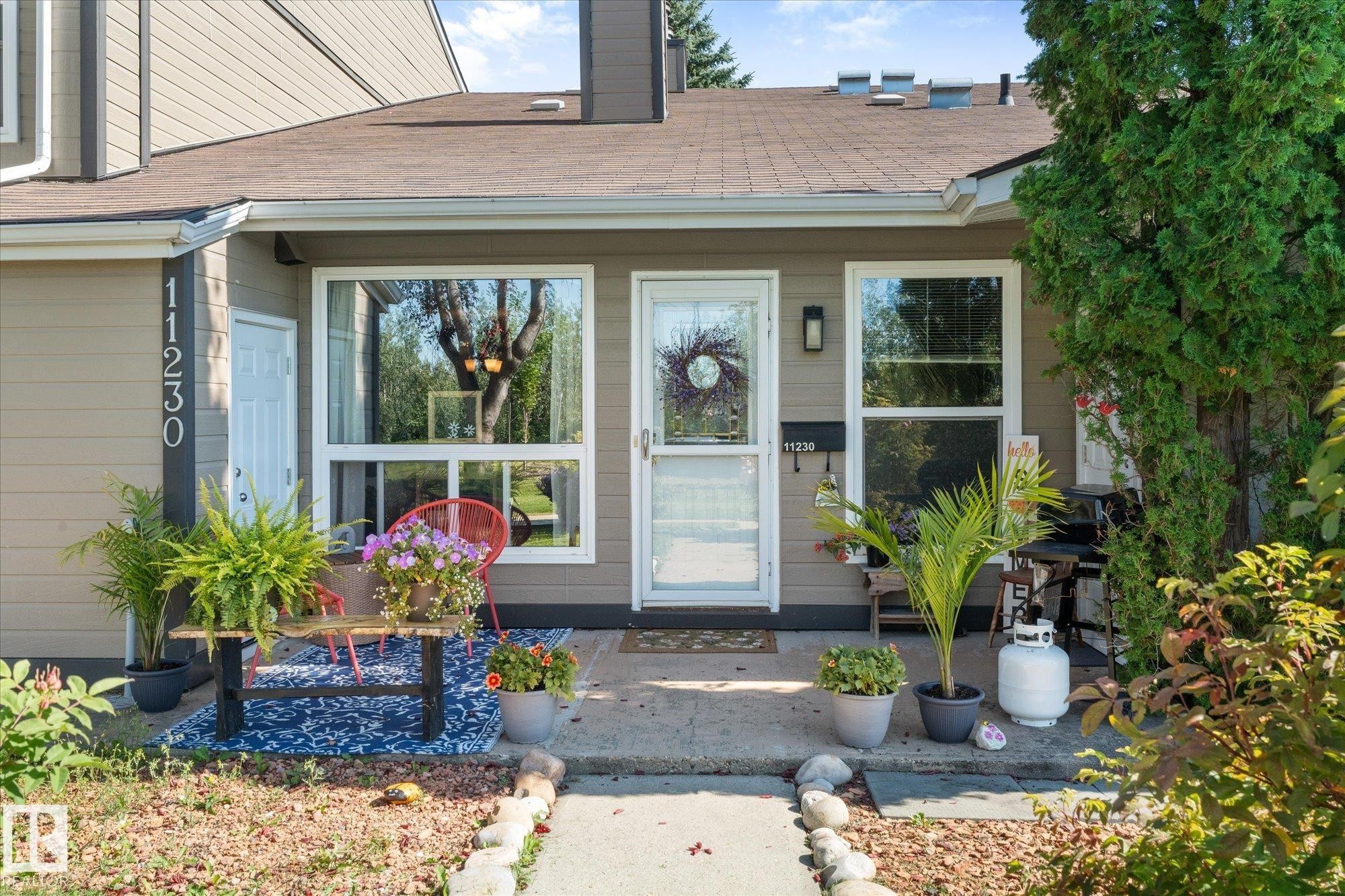 11230 18 Avenue Nw, Edmonton, AB