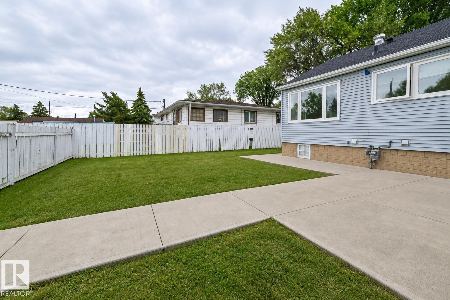 12111 95 Street Nw, Edmonton, AB