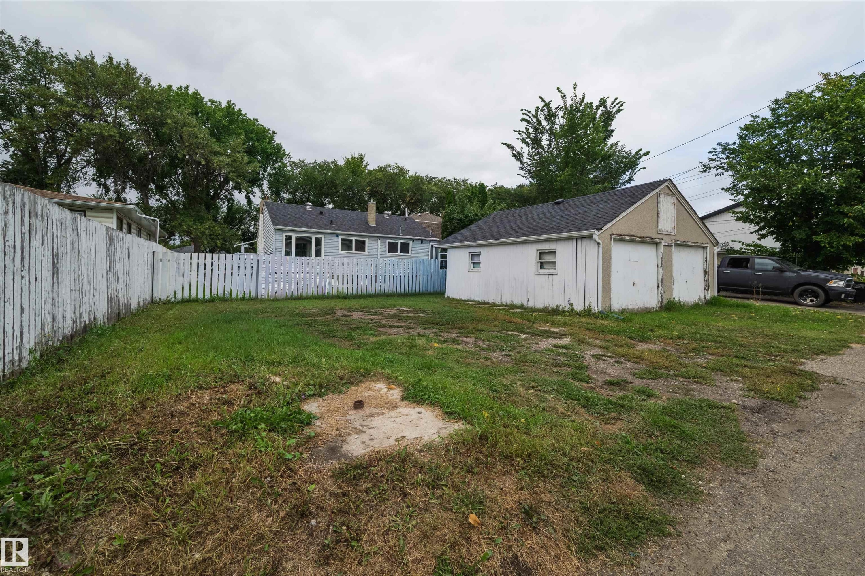 12111 95 Street Nw, Edmonton, AB