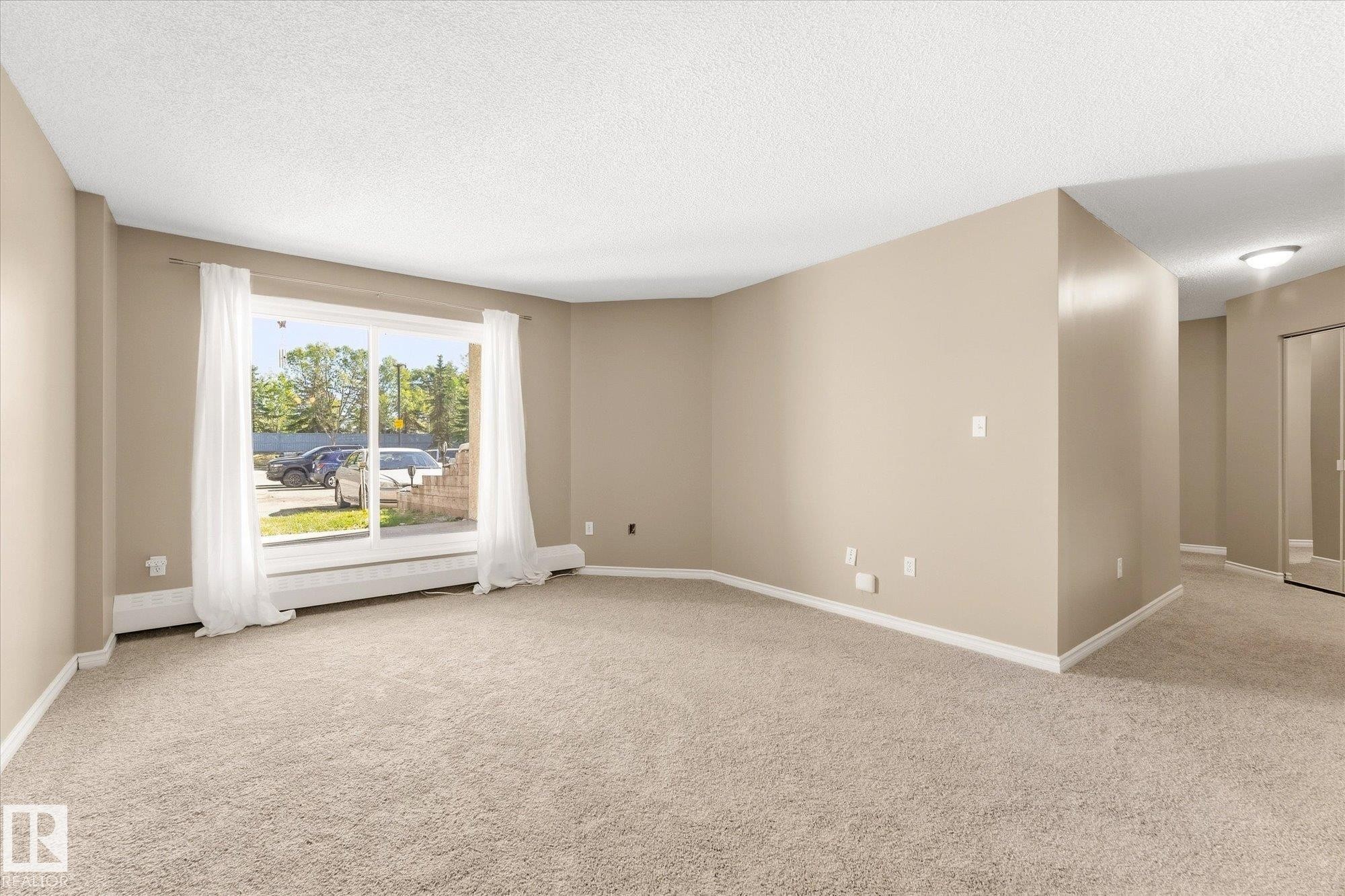 #104 2508 50 St Nw, Edmonton, AB