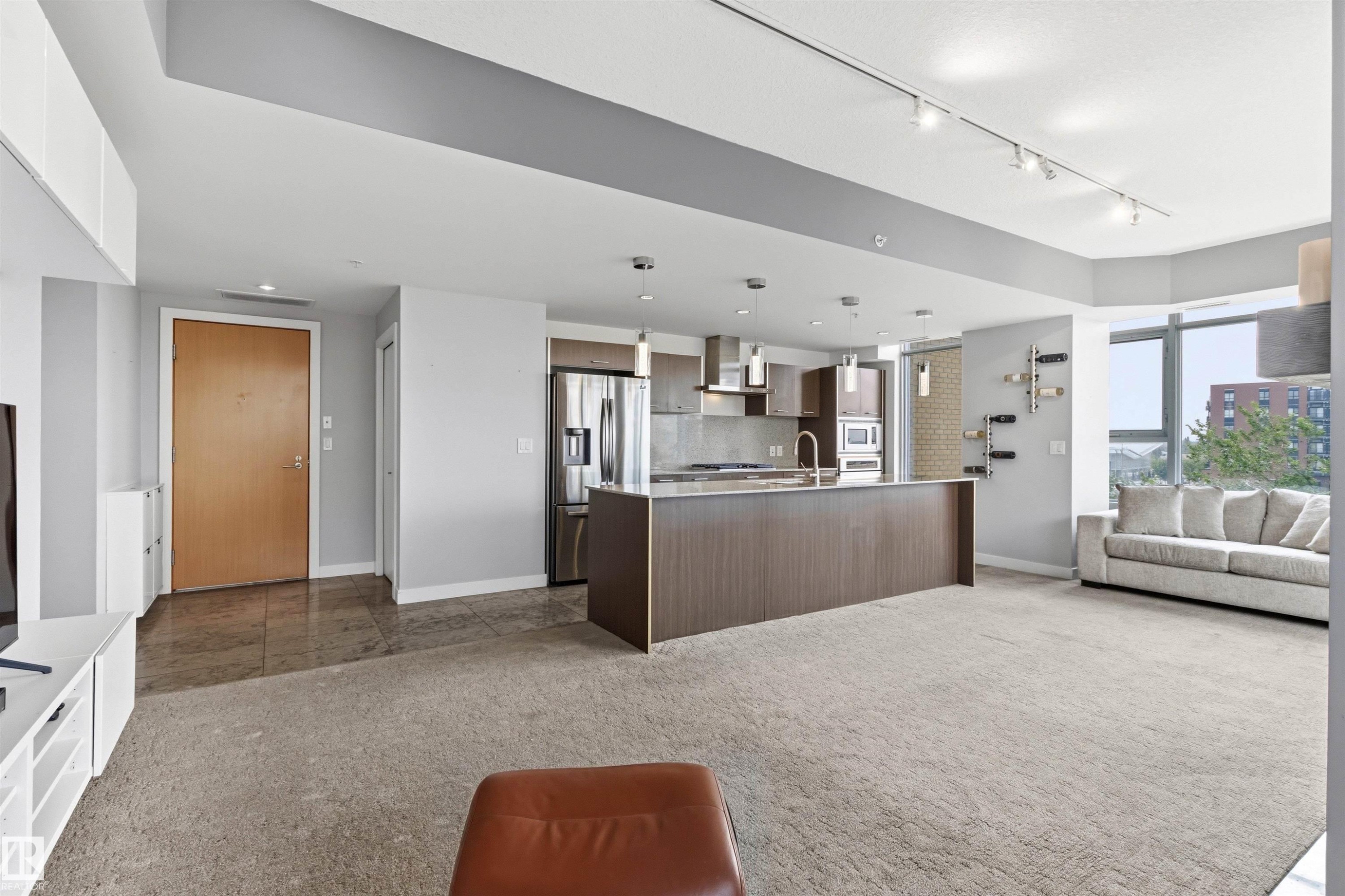#406 2504 109 St Nw, Edmonton, AB - Indoor