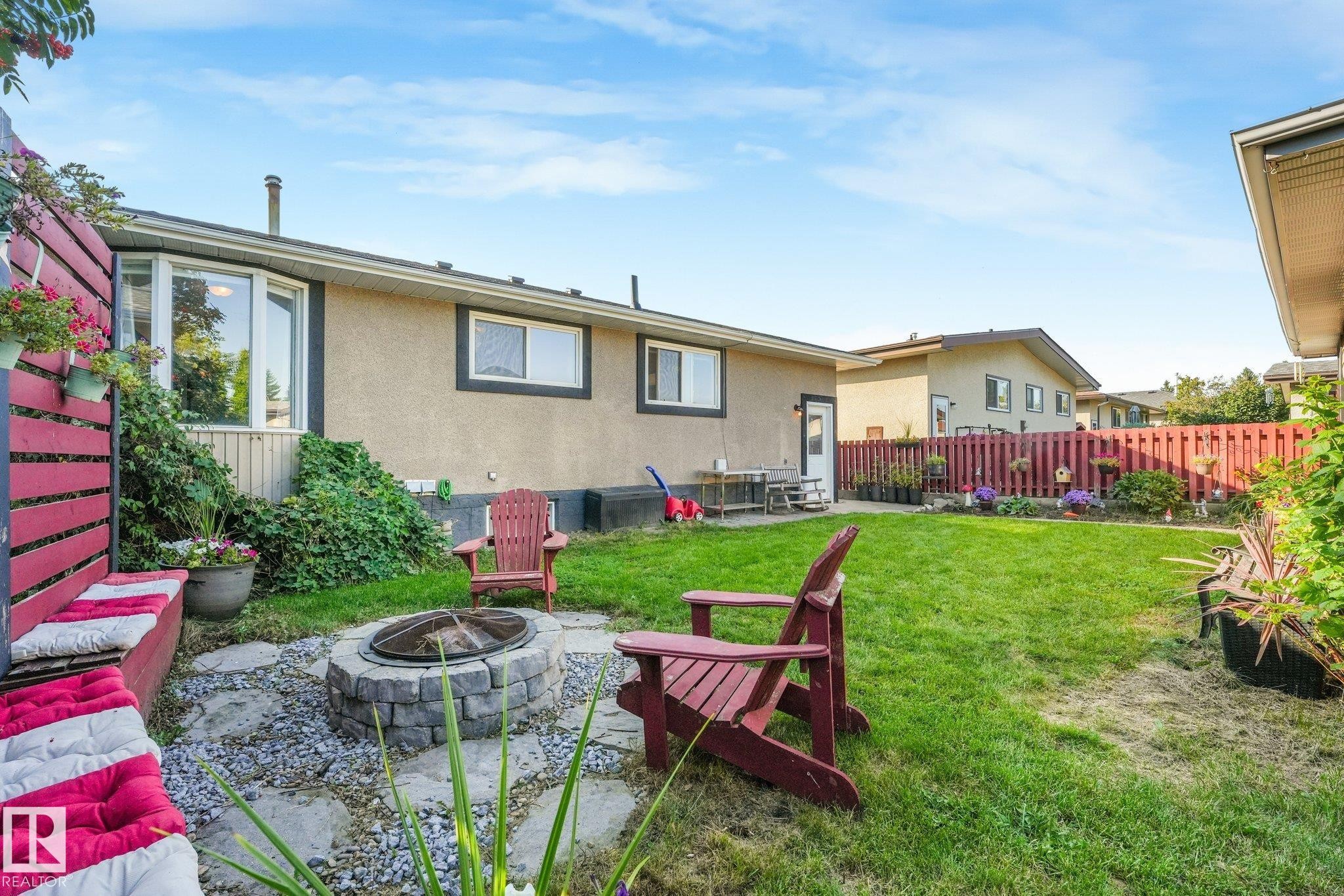 14115 70 Street Nw, Edmonton, AB