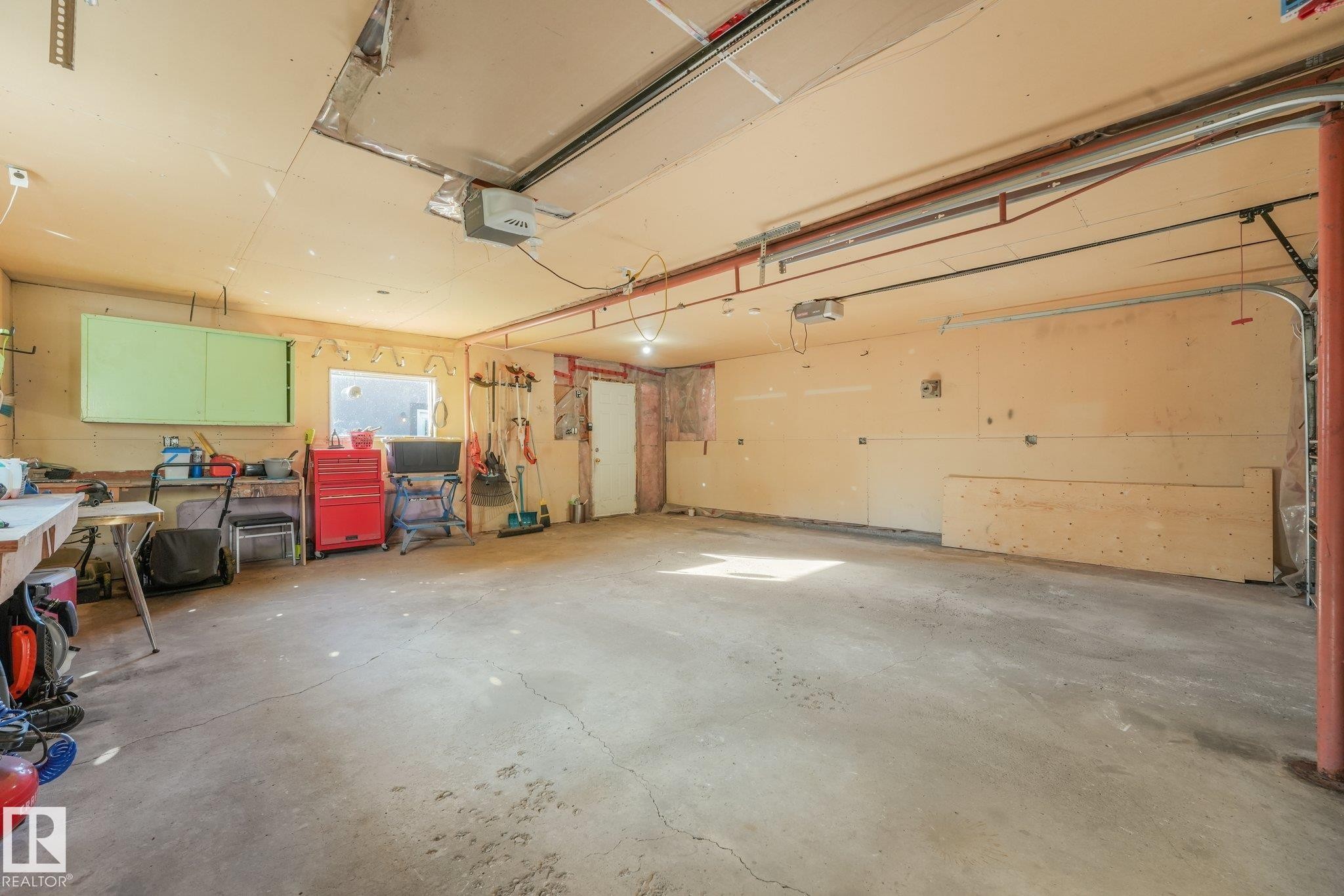 14115 70 Street Nw, Edmonton, AB