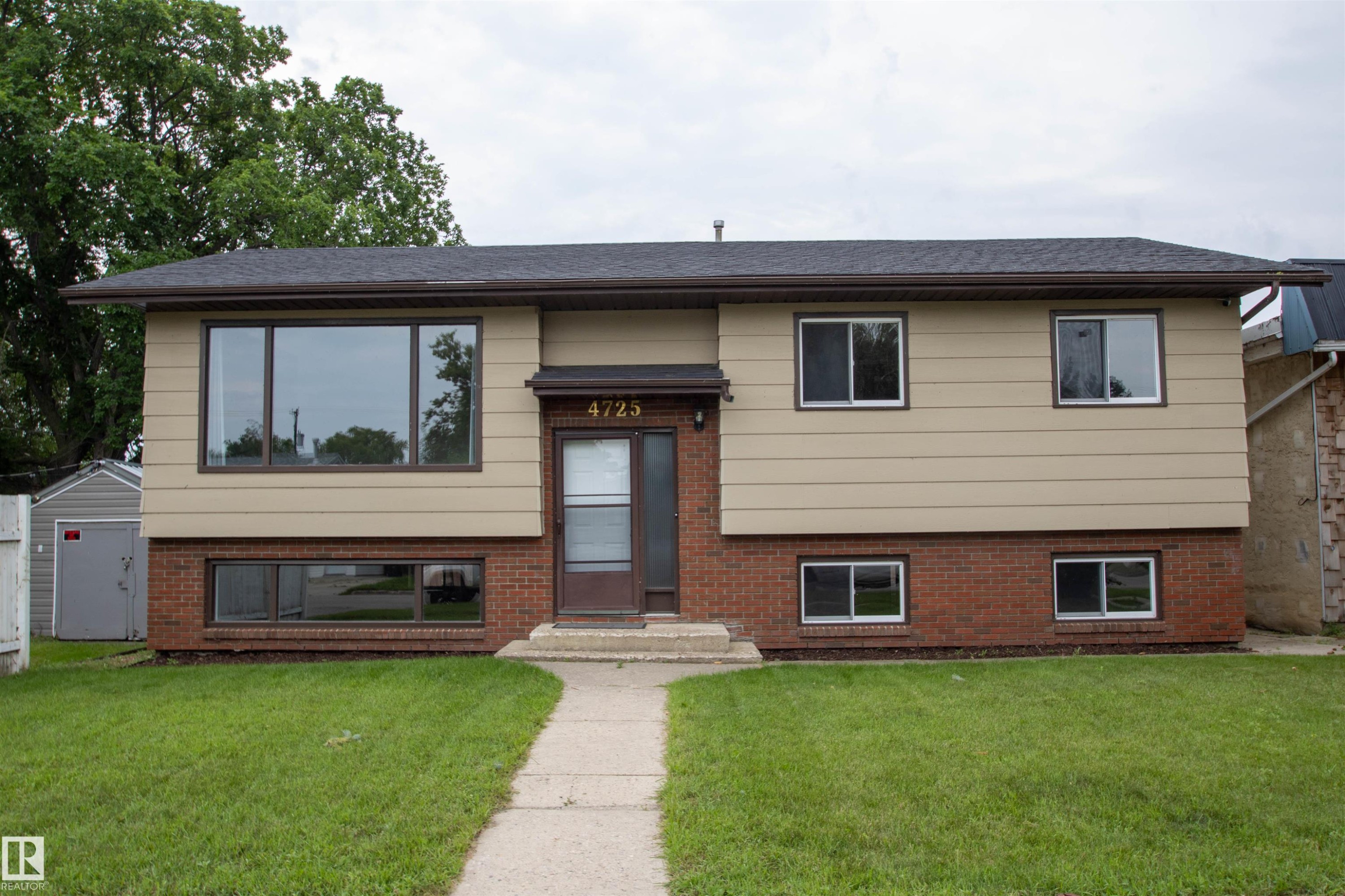 4725 45 Ave, St. Paul Town, AB - Outdoor