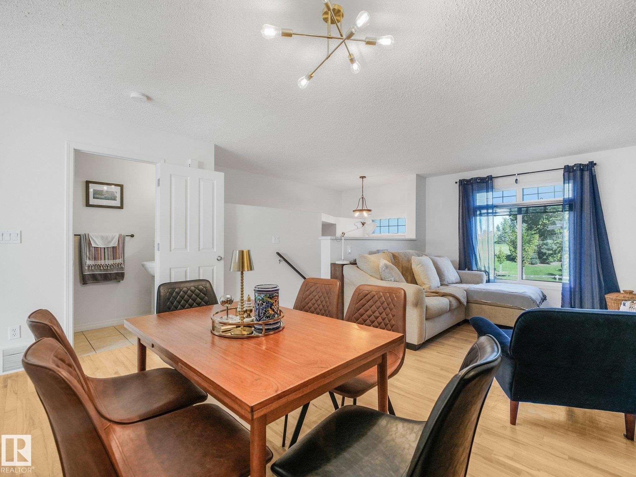#2 1804 70 St Sw, Edmonton, AB