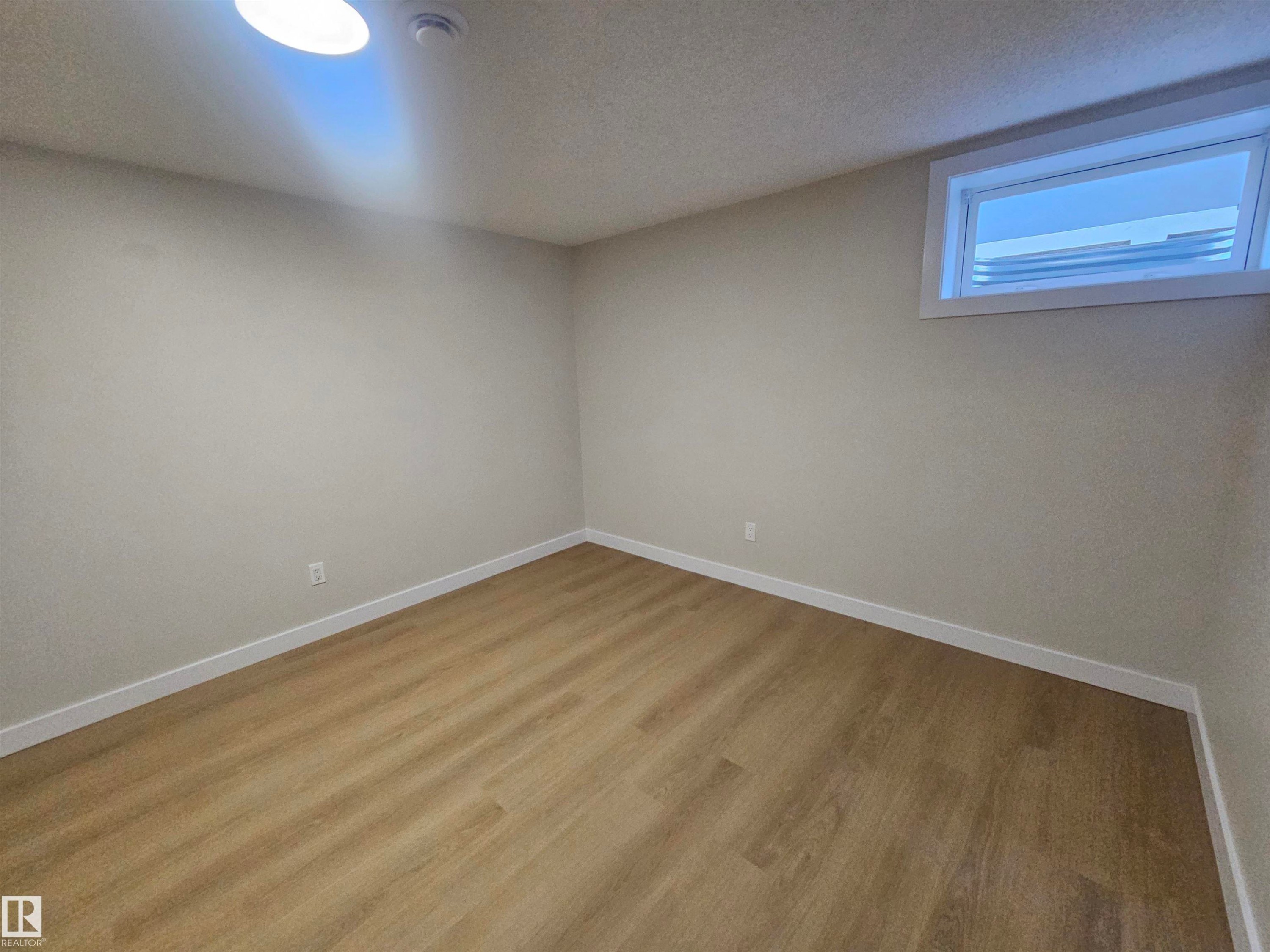 12344 50 Street Nw, Edmonton, AB