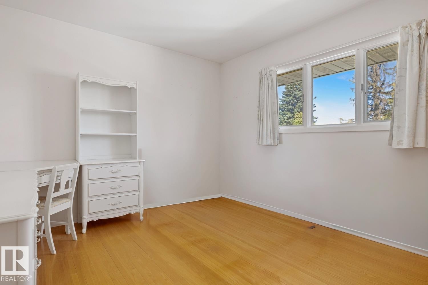 3830 Ada Boulevard Nw, Edmonton, AB