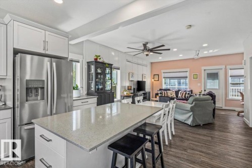 #22 150 EVERITT DR  St. Albert, AB T8N 7R8