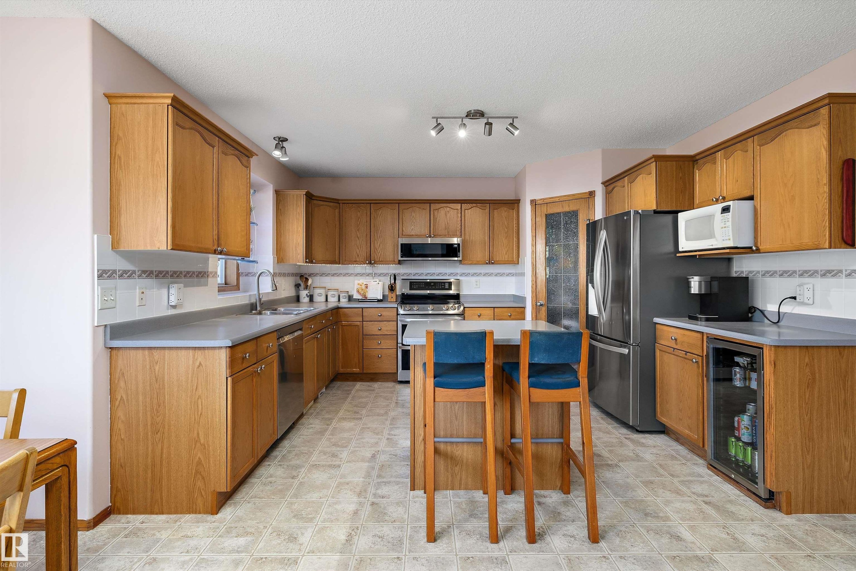 438 Hodgson Boulevard Nw, Edmonton, AB