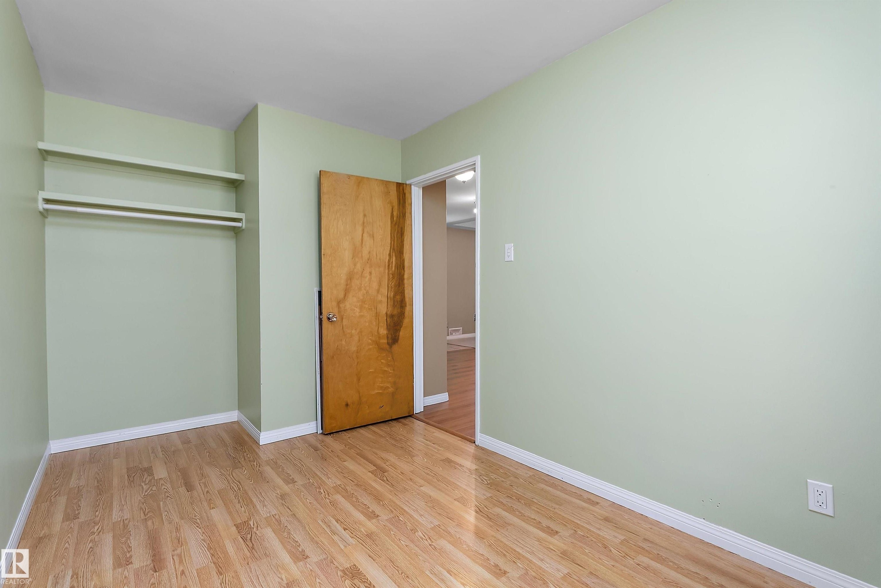 10432 50 Street Nw, Edmonton, AB